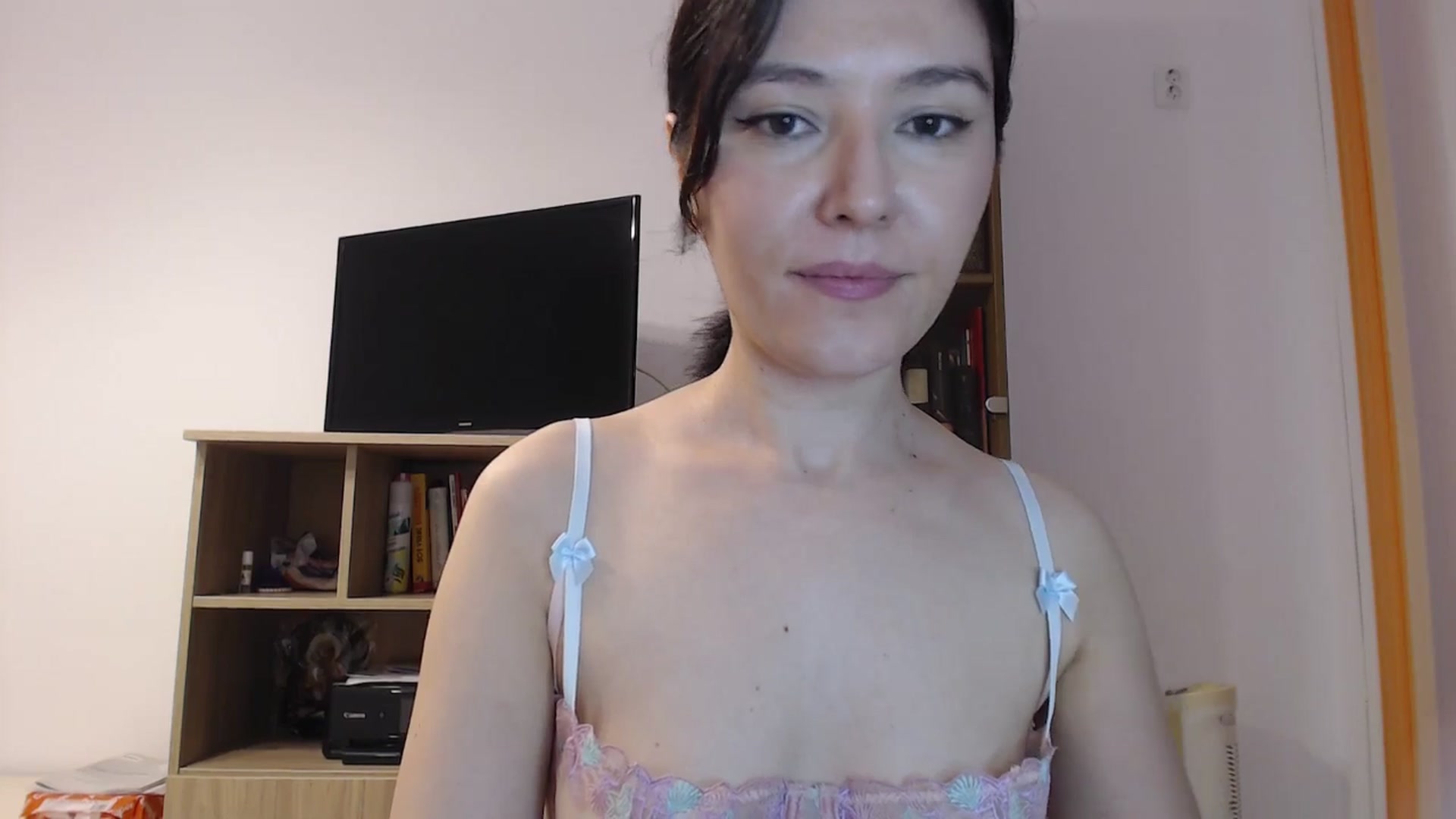 Gallery image thumbnail from SailorJupitr's myfreecams stream on, 05/10/2025, 19:59 image 13 of 20
