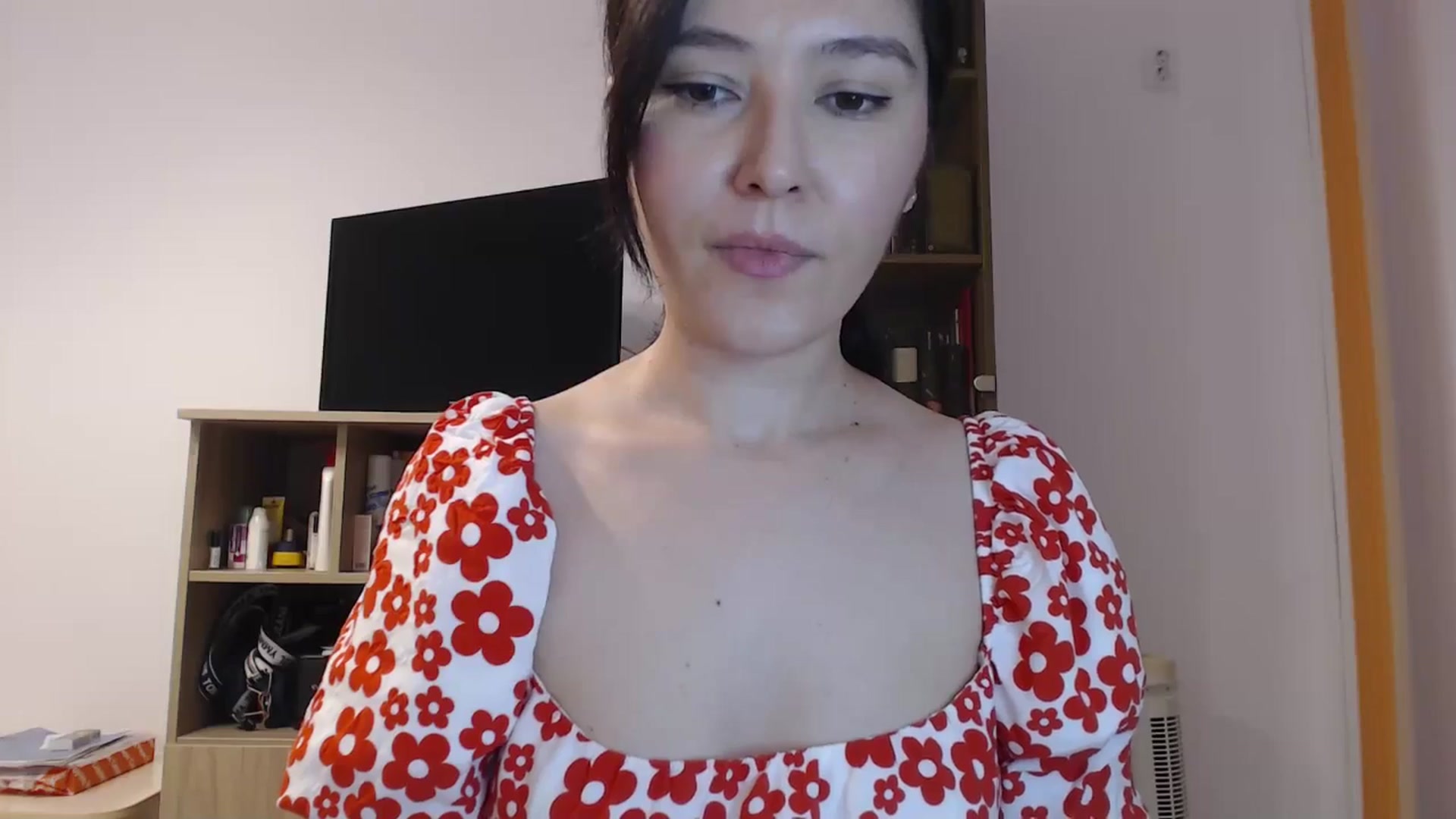 Gallery image thumbnail from SailorJupitr's myfreecams stream on, 06/12/2025, 21:17 image 11 of 20