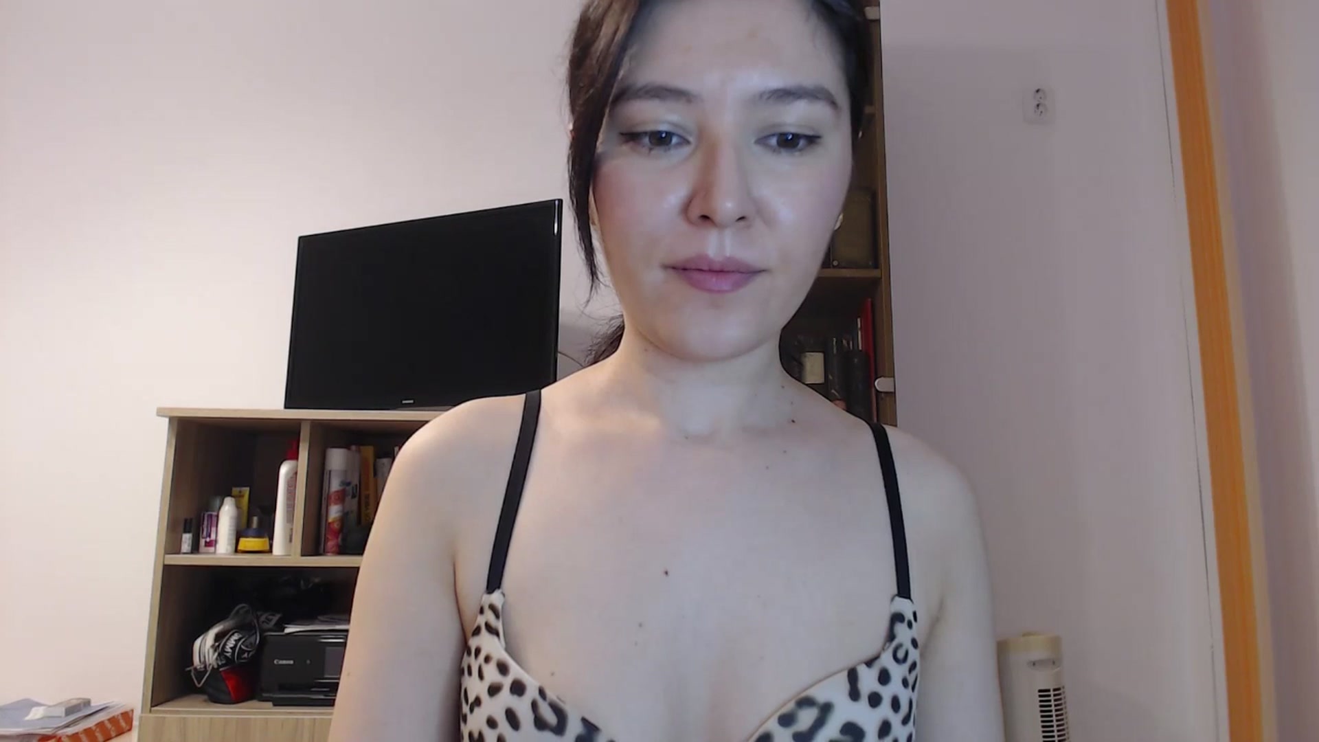Gallery image thumbnail from SailorJupitr's myfreecams stream on, 06/14/2025, 20:00 image 3 of 20