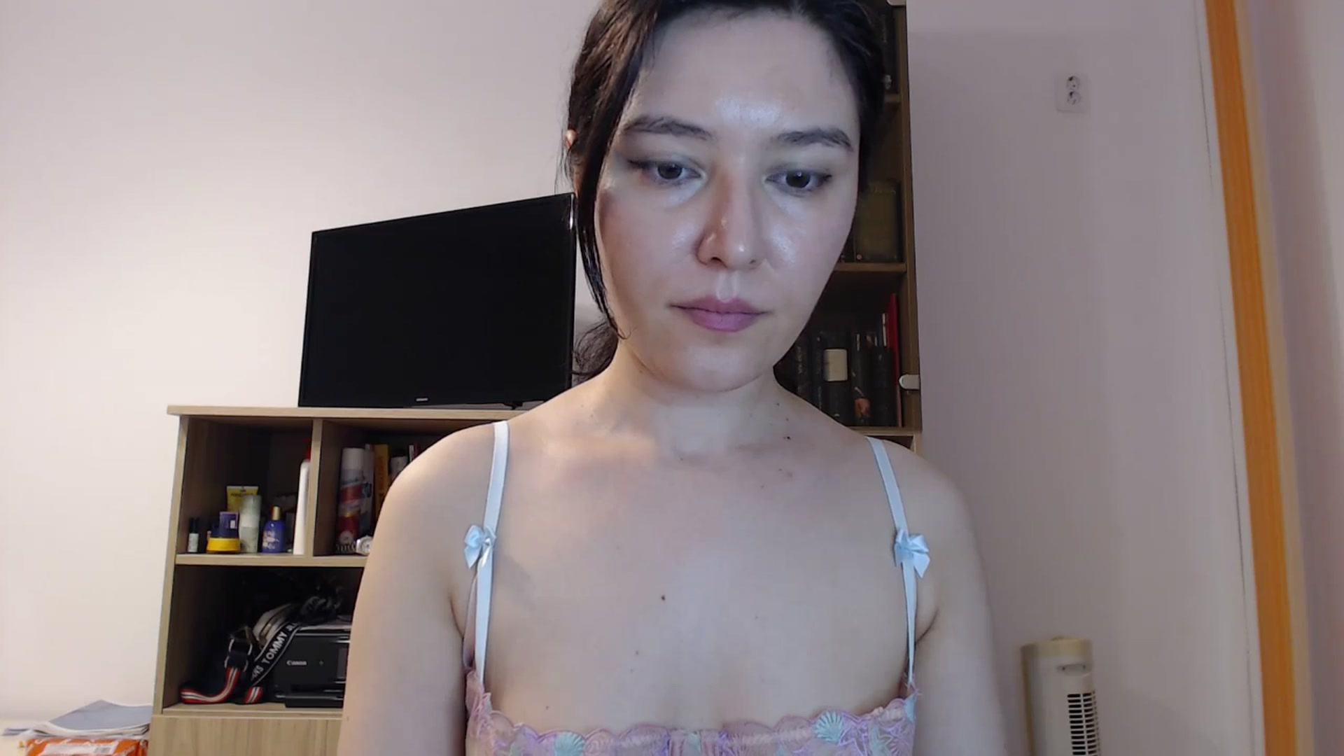 Gallery image thumbnail from SailorJupitr's myfreecams stream on, 06/22/2025, 20:50 image 18 of 20