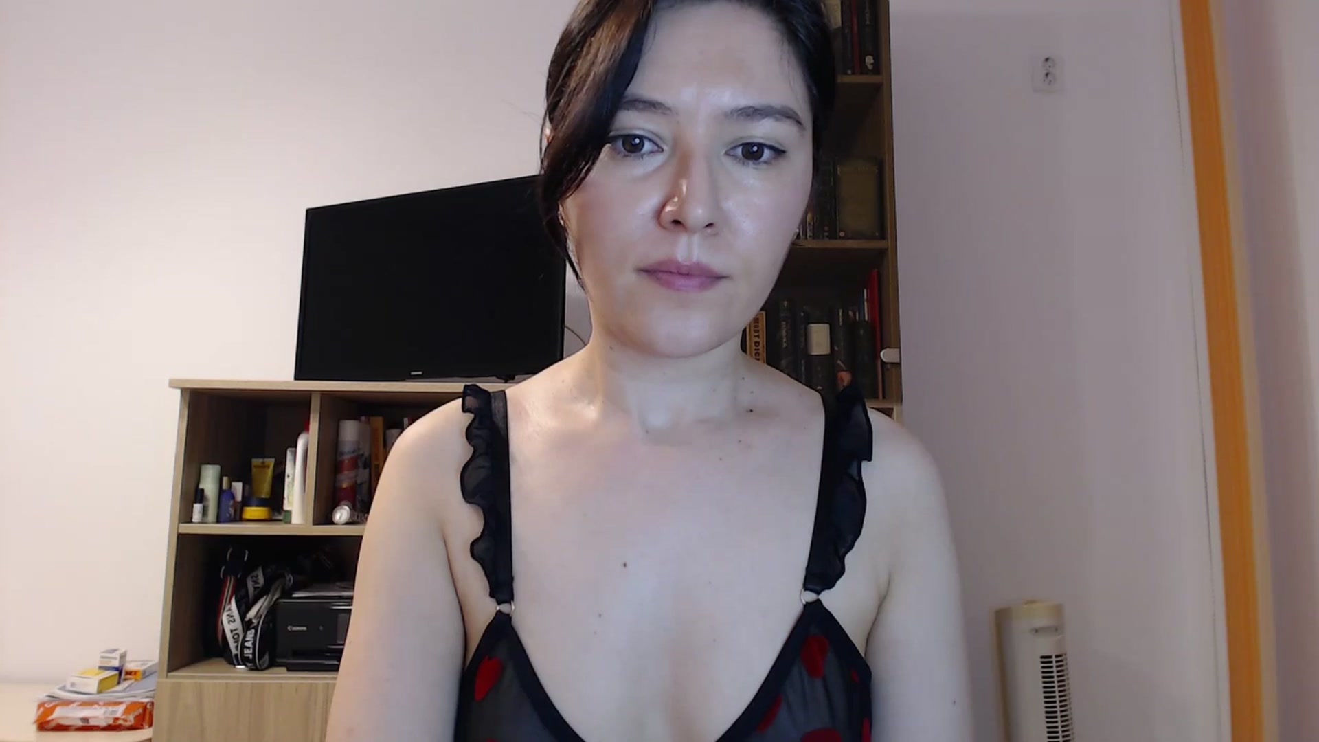 Gallery image thumbnail from SailorJupitr's myfreecams stream on, 06/26/2025, 21:10 image 9 of 20