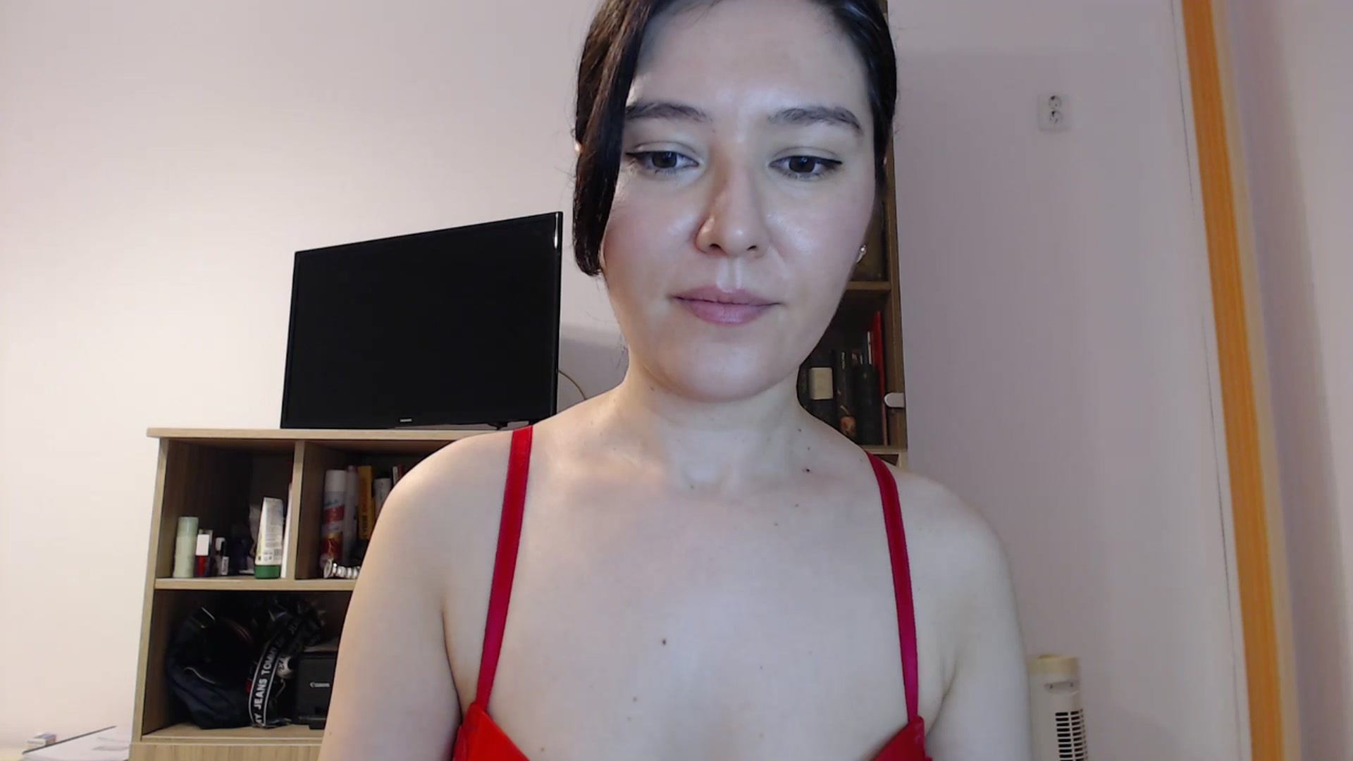 Gallery image thumbnail from SailorJupitr's myfreecams stream on, 06/29/2025, 20:22 image 19 of 20