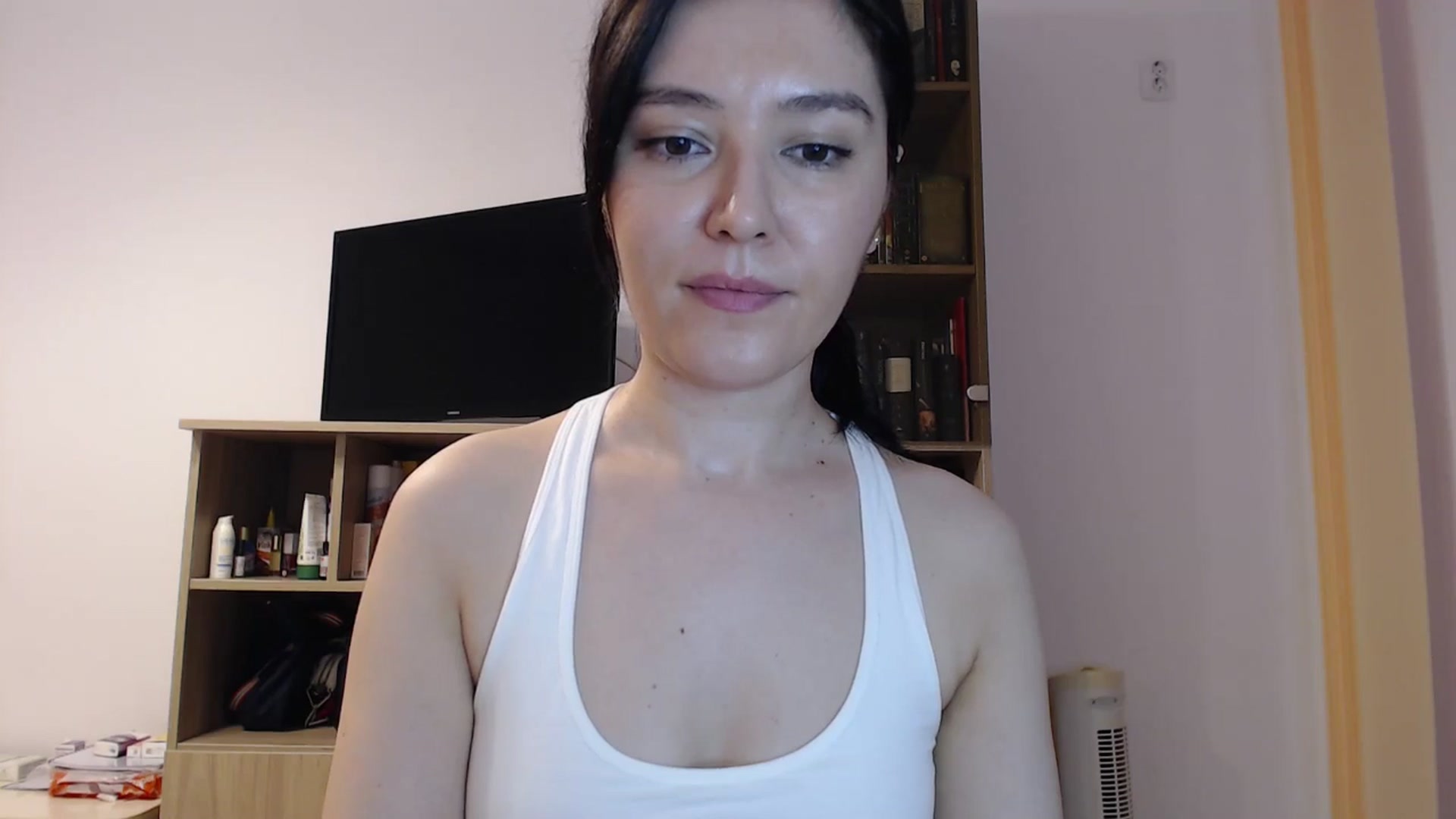 Gallery image thumbnail from SailorJupitr's myfreecams stream on, 07/02/2025, 21:18 image 16 of 20