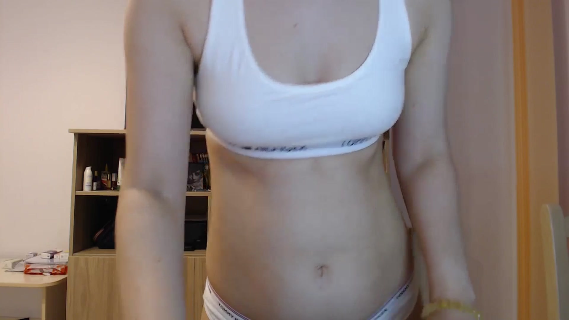 Gallery image thumbnail from SailorJupitr's myfreecams stream on, 07/02/2025, 21:18 image 17 of 20