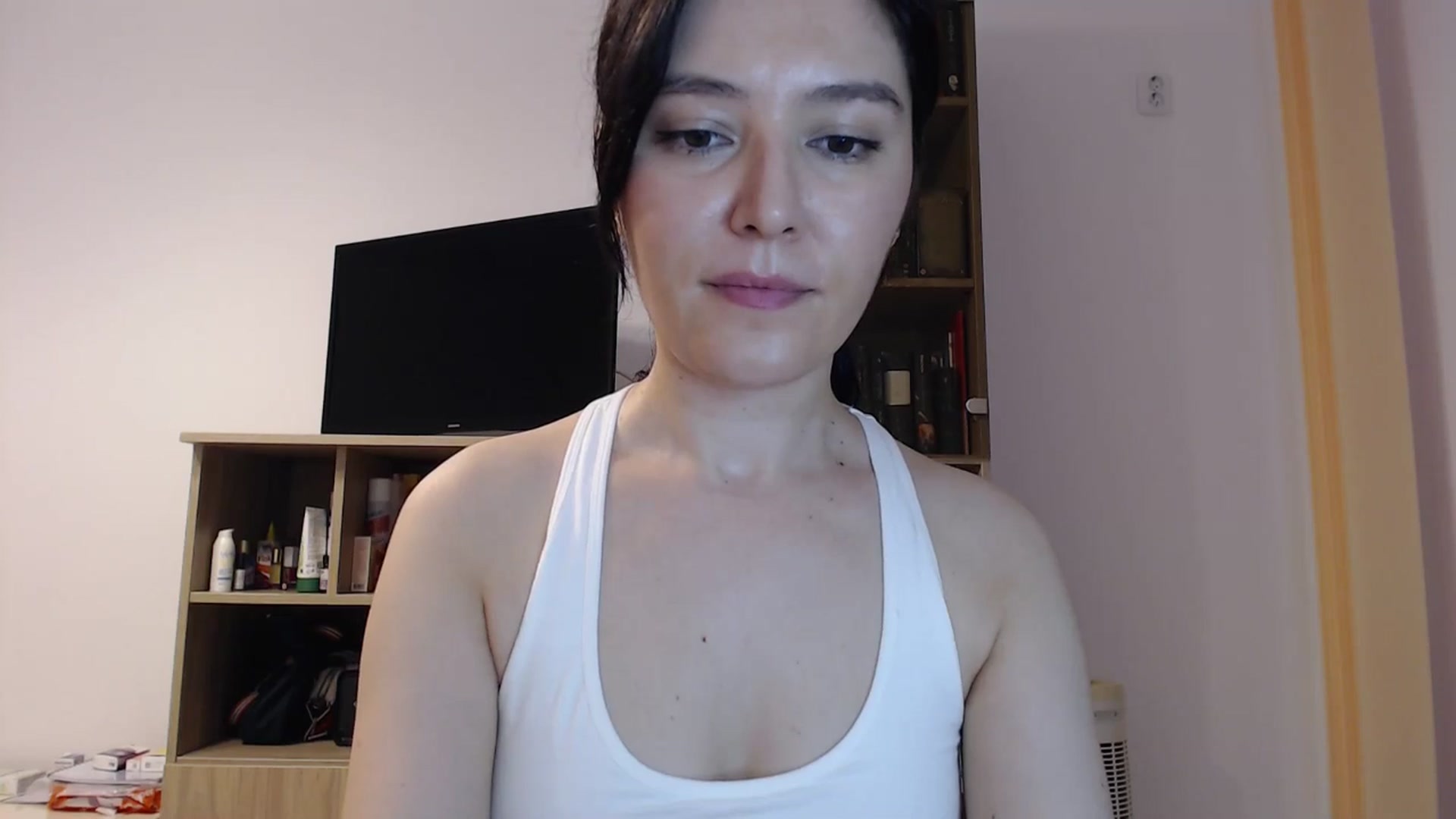 Gallery image thumbnail from SailorJupitr's myfreecams stream on, 07/02/2025, 21:18 image 18 of 20