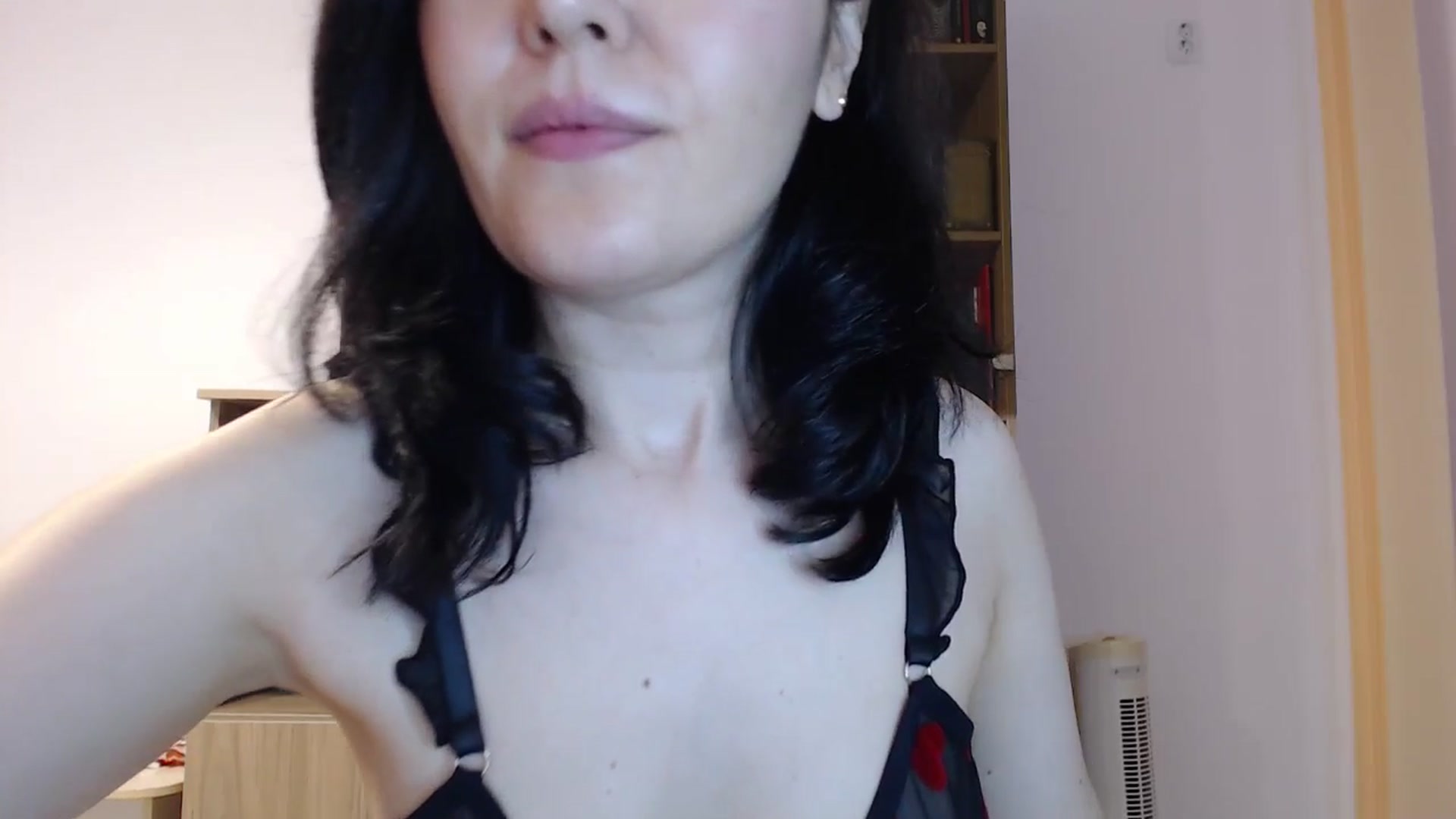 Gallery image thumbnail from SailorJupitr's myfreecams stream on, 07/04/2025, 19:41 image 18 of 20