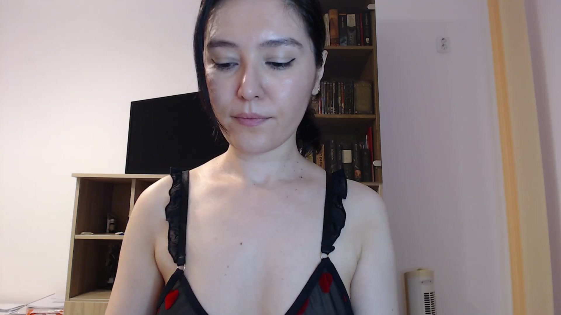 Gallery image thumbnail from SailorJupitr's myfreecams stream on, 07/20/2025, 21:22 image 6 of 20