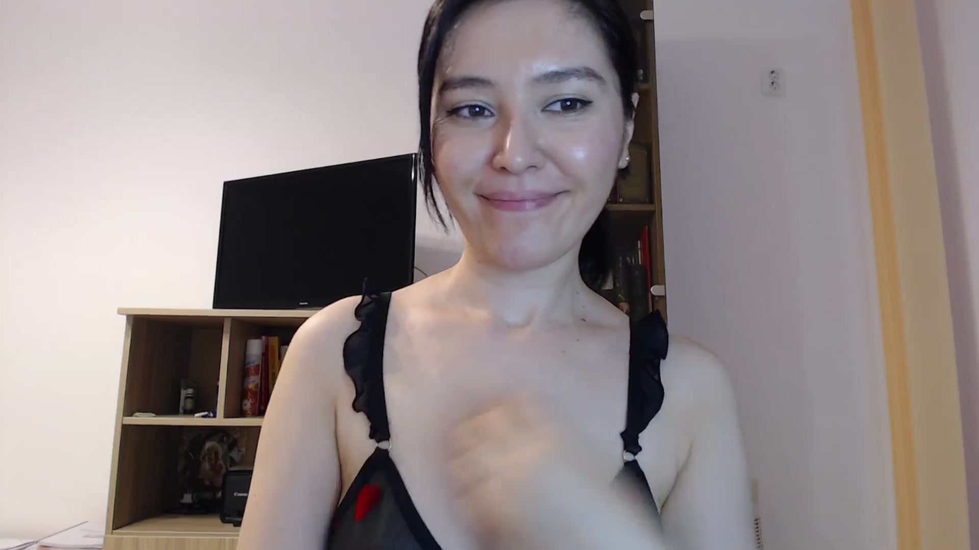 Gallery image thumbnail from SailorJupitr's myfreecams stream on, 07/20/2025, 21:22 image 18 of 20