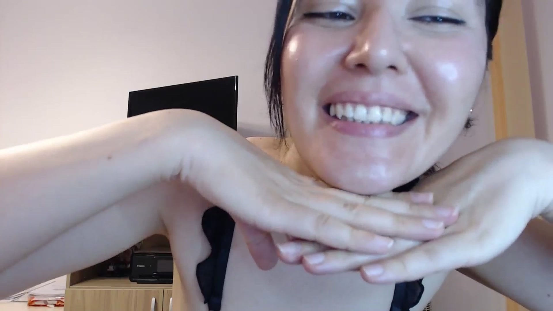 Gallery image thumbnail from SailorJupitr's myfreecams stream on, 07/20/2025, 21:22 image 14 of 20