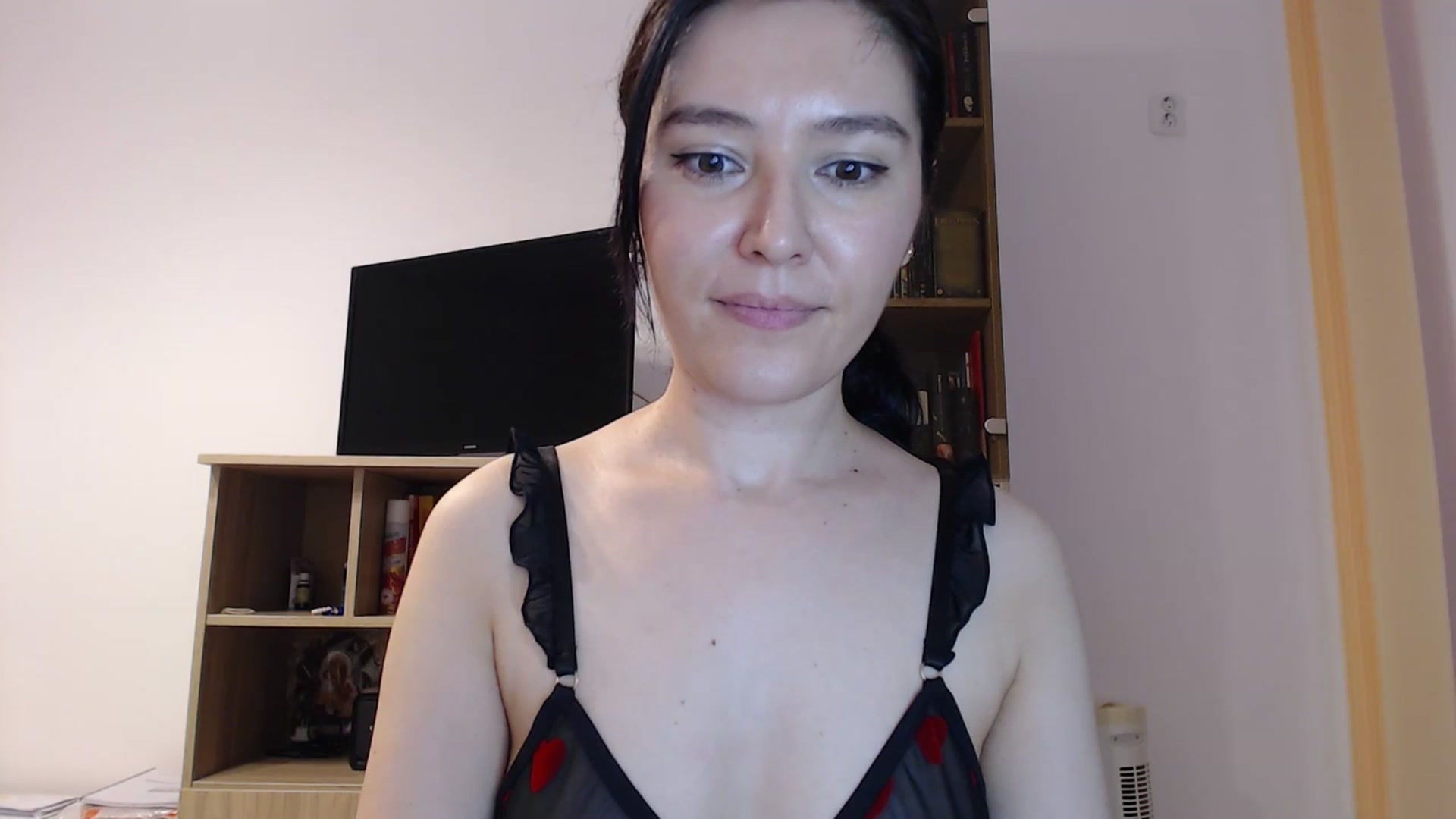Gallery image thumbnail from SailorJupitr's myfreecams stream on, 07/20/2025, 21:55 image 6 of 20