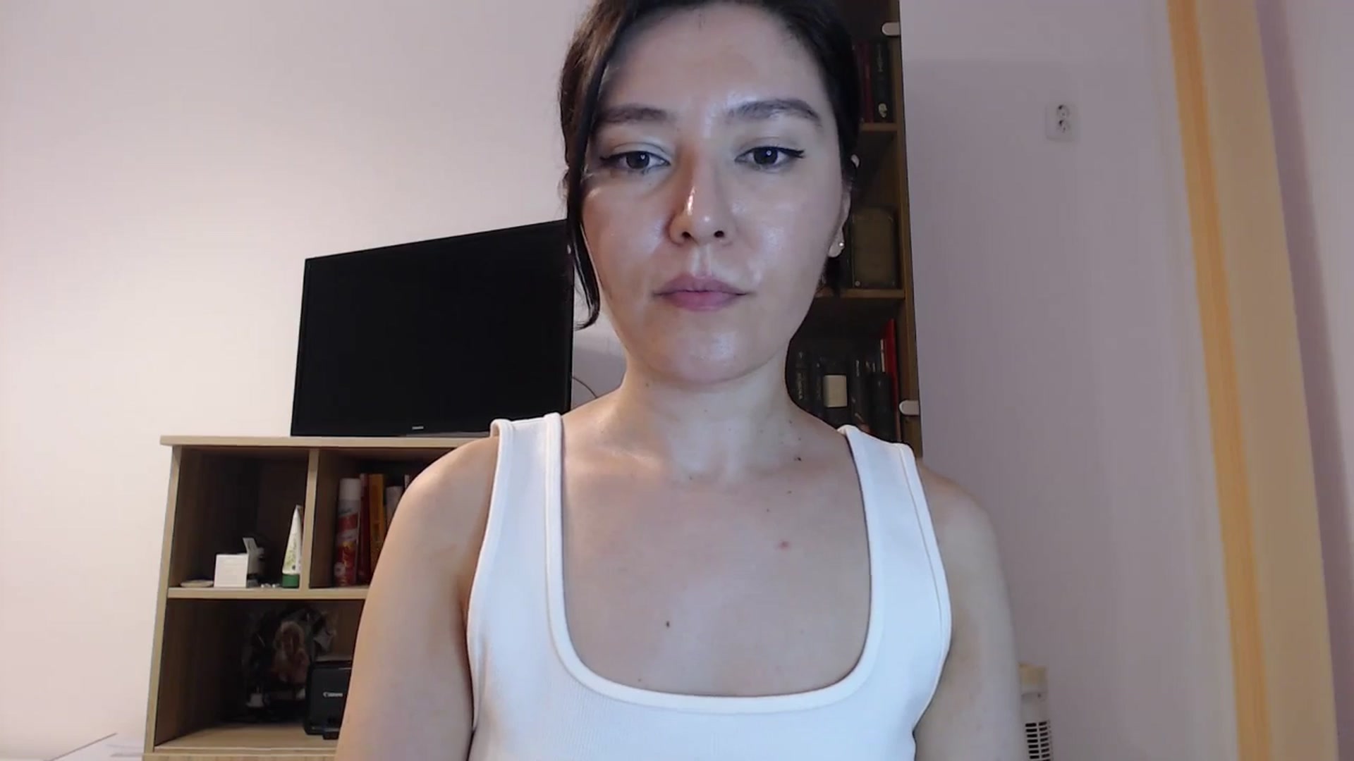 Gallery image thumbnail from SailorJupitr's myfreecams stream on, 08/02/2025, 20:56 image 11 of 20