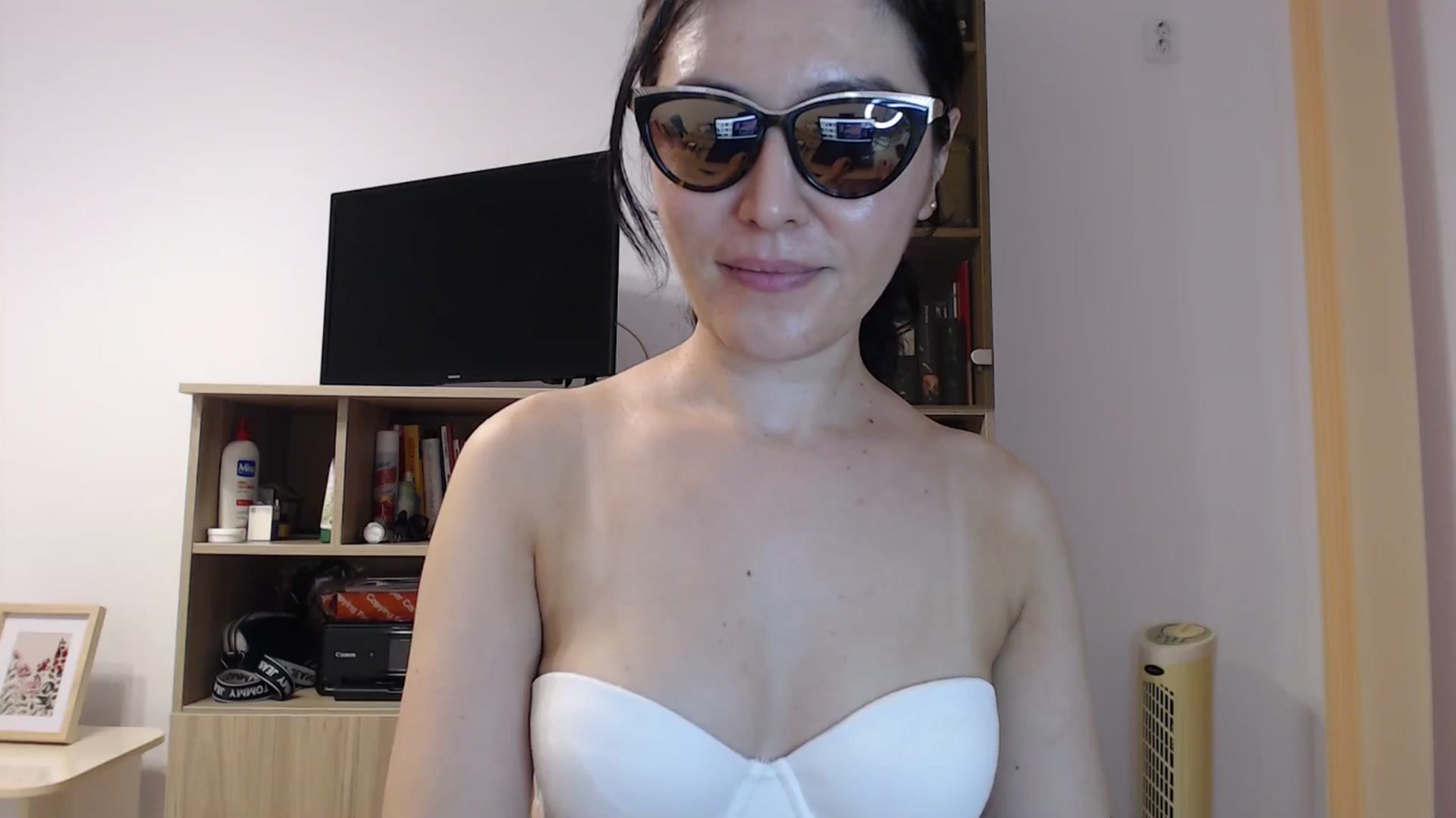 Gallery image thumbnail from SailorJupitr's myfreecams stream on, 08/10/2025, 21:36 image 19 of 20
