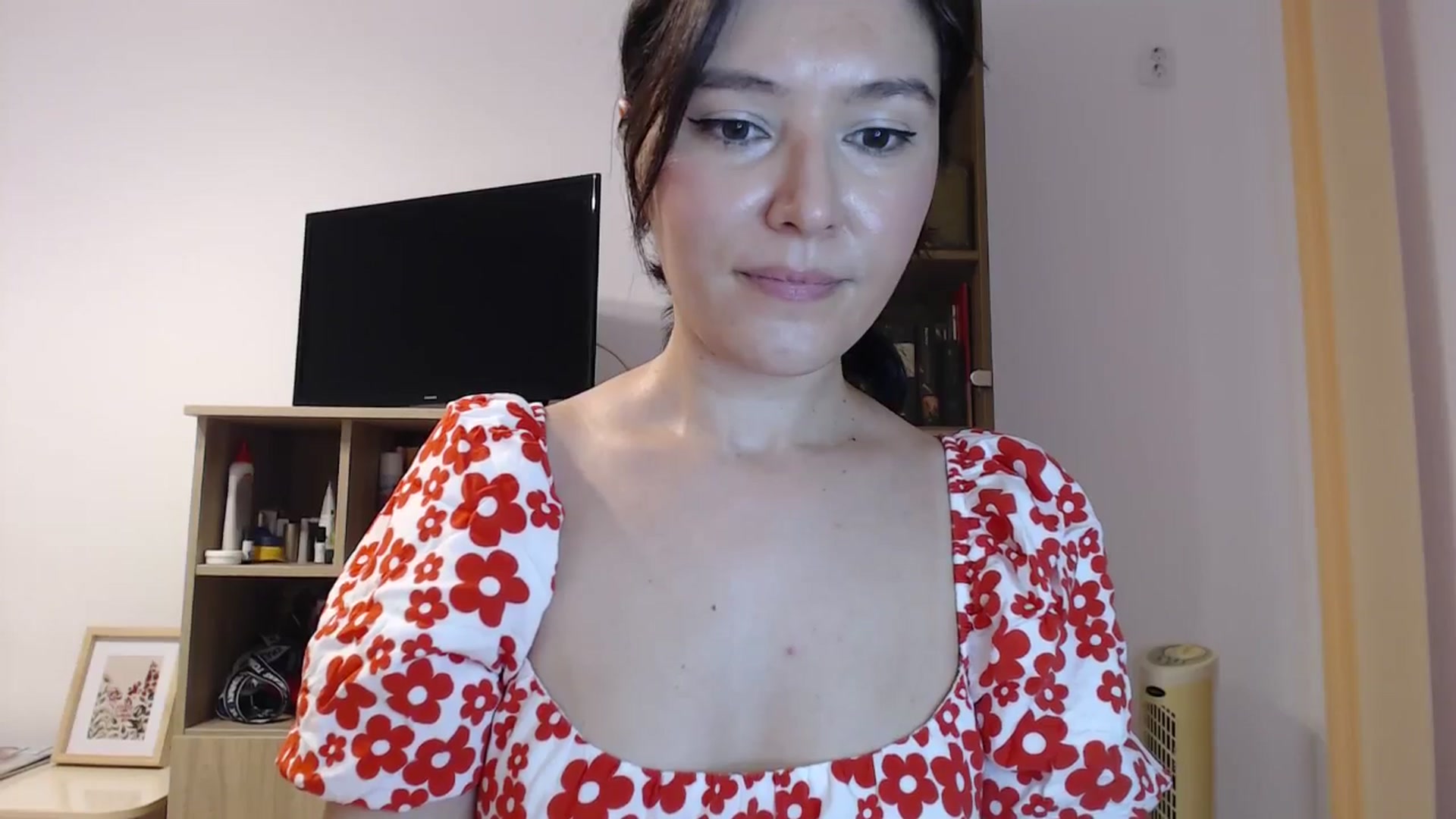 Gallery image thumbnail from SailorJupitr's myfreecams stream on, 08/13/2025, 20:47 image 8 of 20