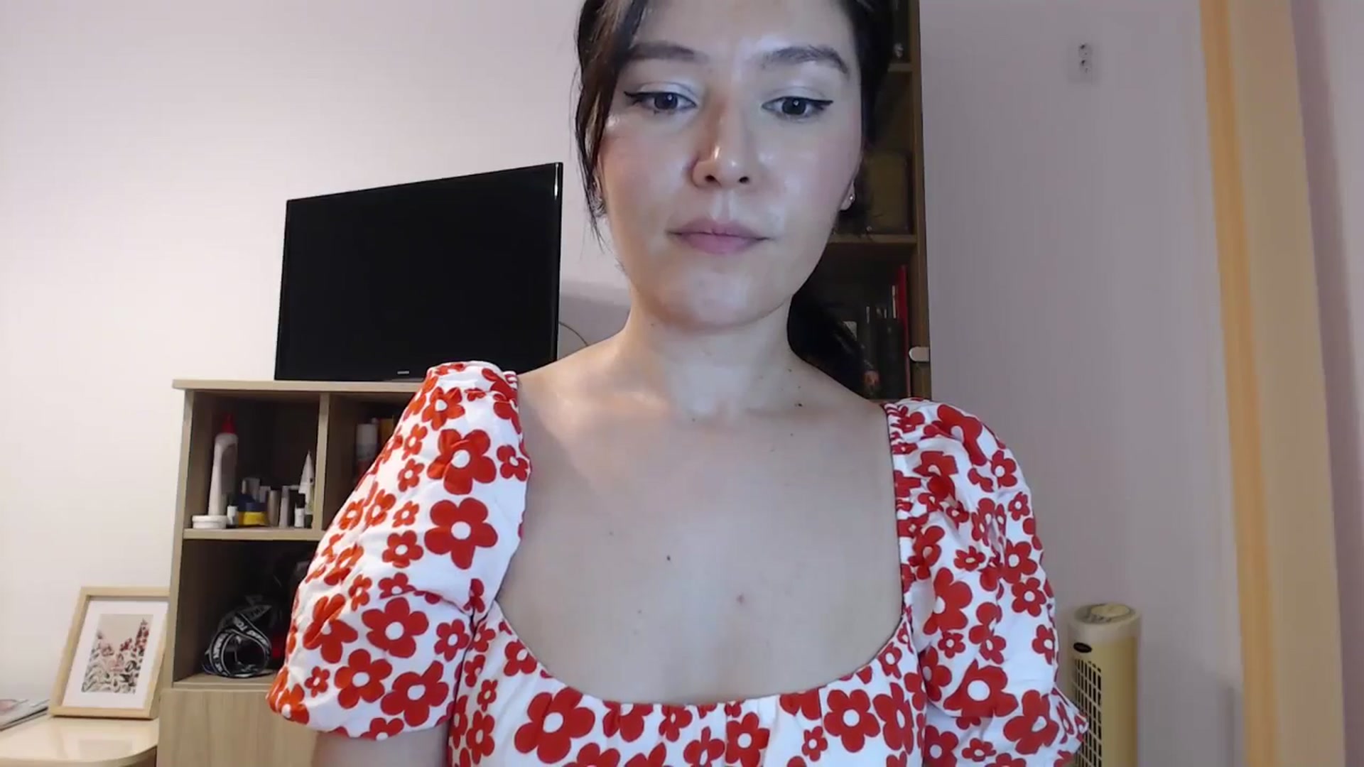 Gallery image thumbnail from SailorJupitr's myfreecams stream on, 08/13/2025, 20:47 image 7 of 20