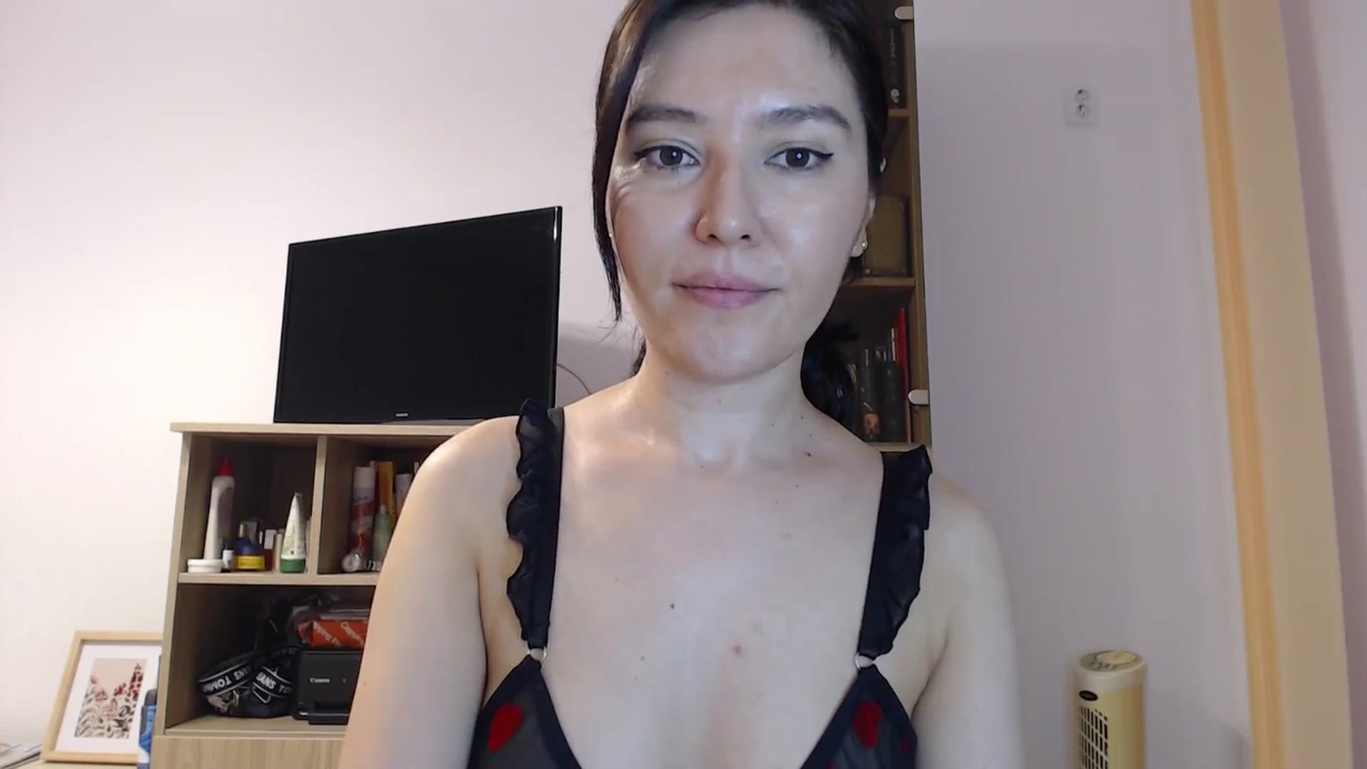 Gallery image thumbnail from SailorJupitr's myfreecams stream on, 08/14/2025, 21:08 image 2 of 20