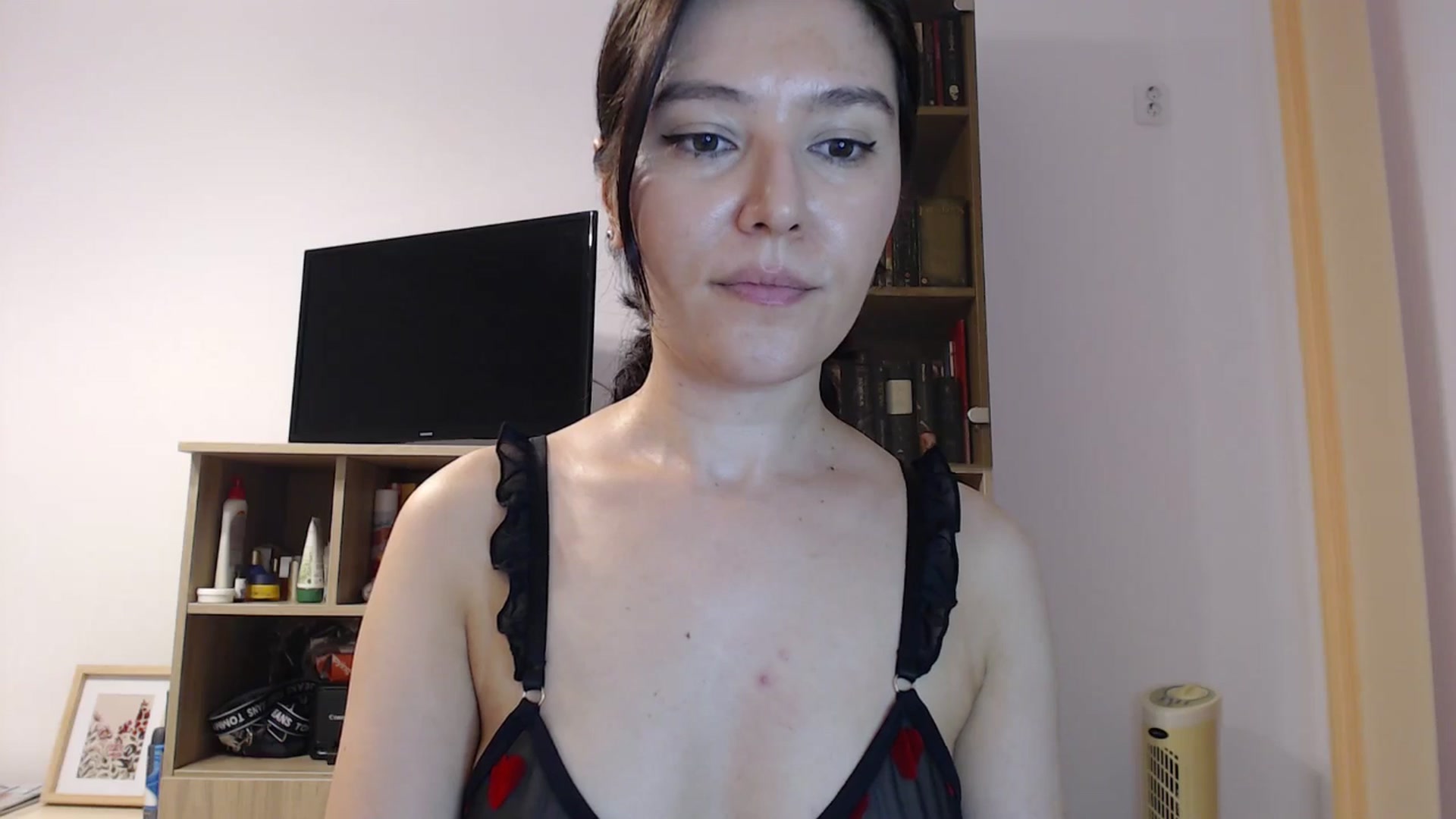 Gallery image thumbnail from SailorJupitr's myfreecams stream on, 08/14/2025, 21:08 image 10 of 20