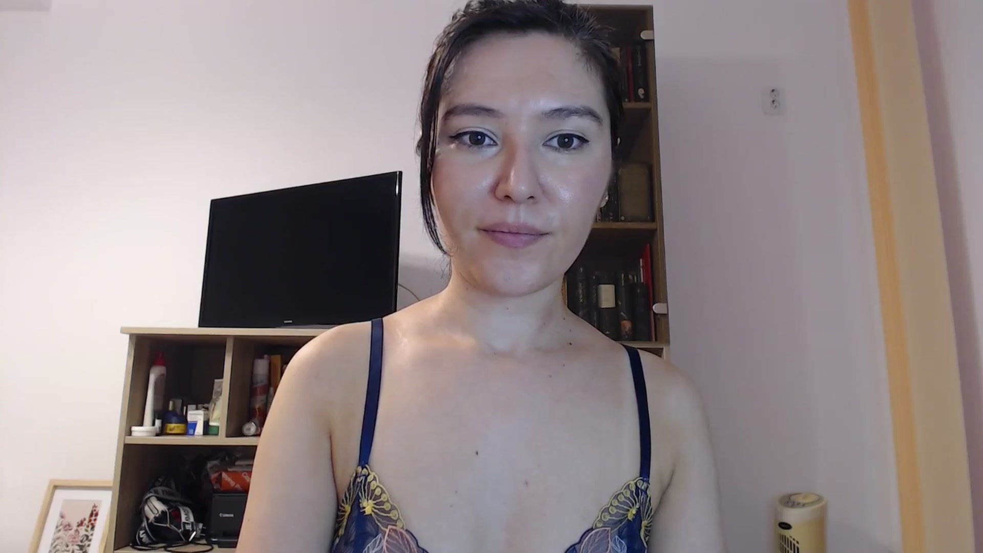 Gallery image thumbnail from SailorJupitr's myfreecams stream on, 08/20/2025, 21:04 image 9 of 20