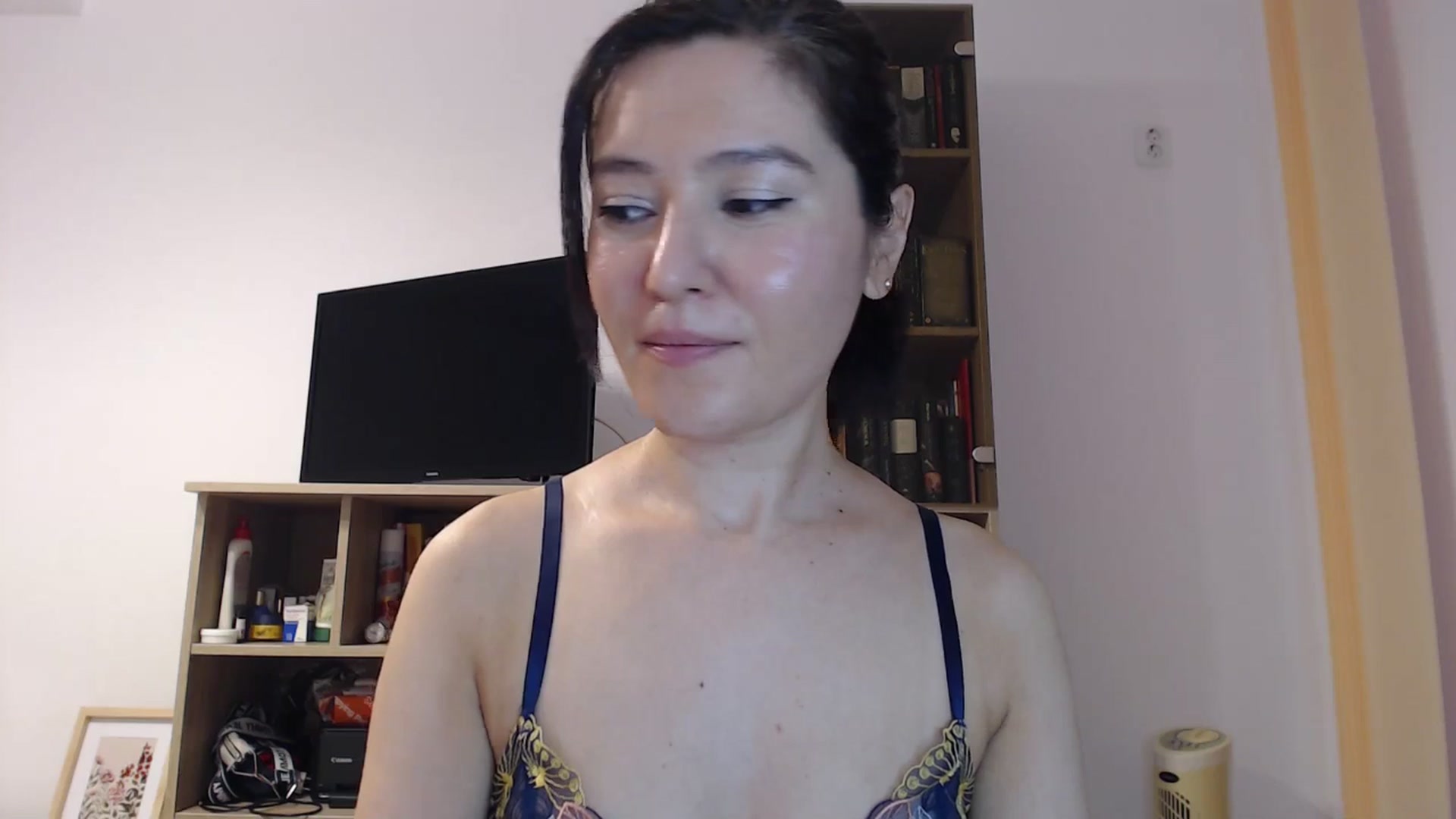 Gallery image thumbnail from SailorJupitr's myfreecams stream on, 08/20/2025, 21:04 image 20 of 20