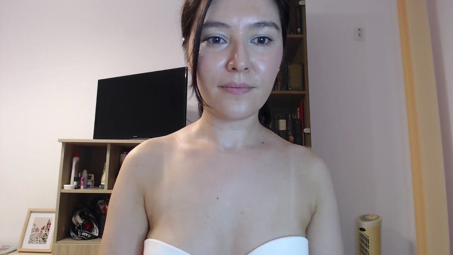 Gallery image thumbnail from SailorJupitr's myfreecams stream on, 08/30/2025, 20:23 image 14 of 20