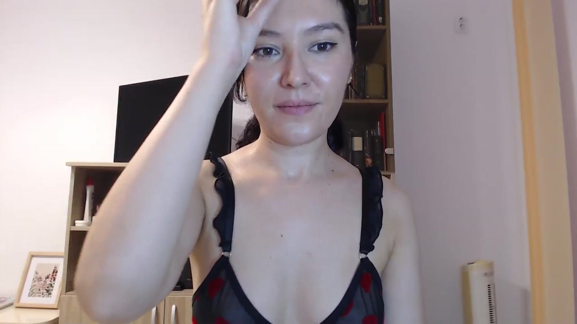 Gallery image thumbnail from SailorJupitr's myfreecams stream on, 09/04/2025, 21:01 image 18 of 20