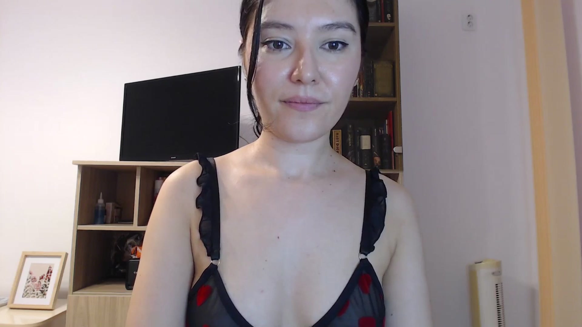 Gallery image thumbnail from SailorJupitr's myfreecams stream on, 09/12/2025, 20:11 image 7 of 20