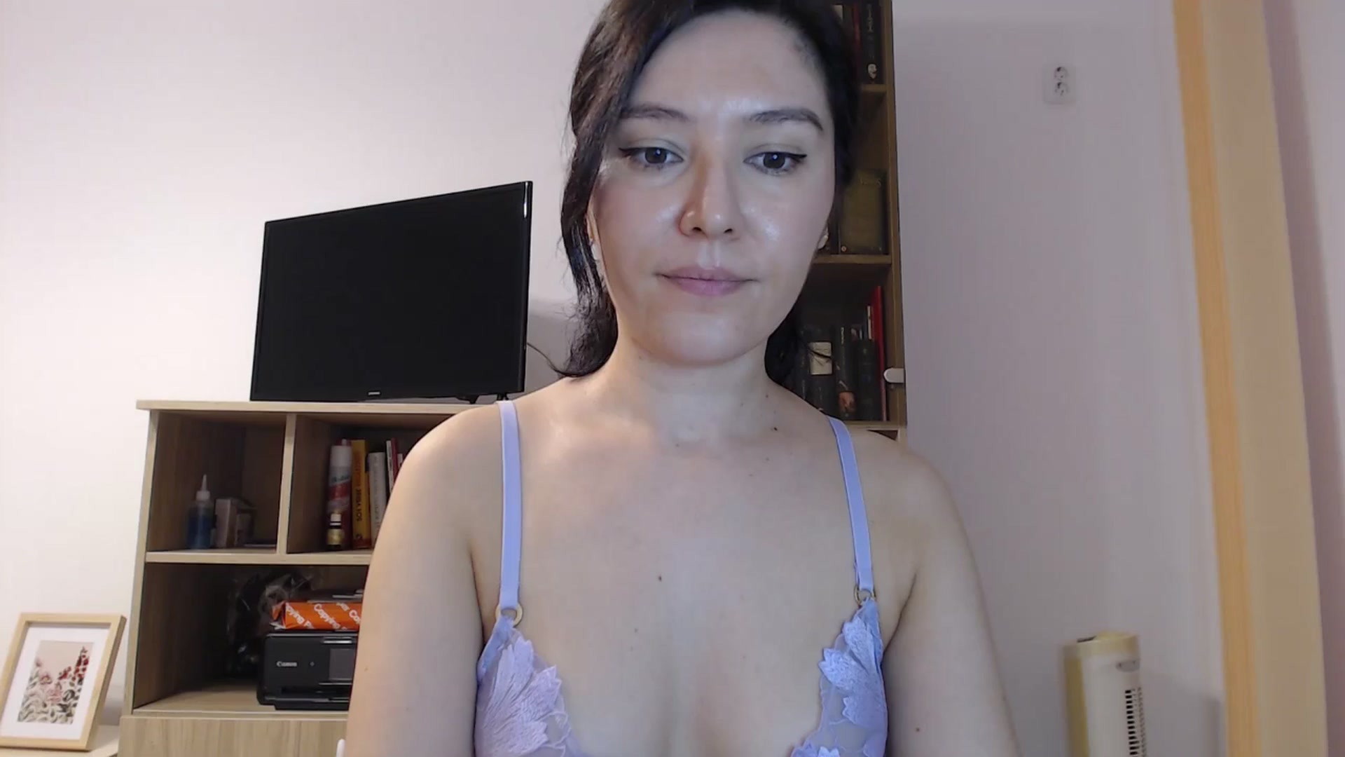 Gallery image thumbnail from SailorJupitr's myfreecams stream on, 09/14/2025, 20:56 image 20 of 20