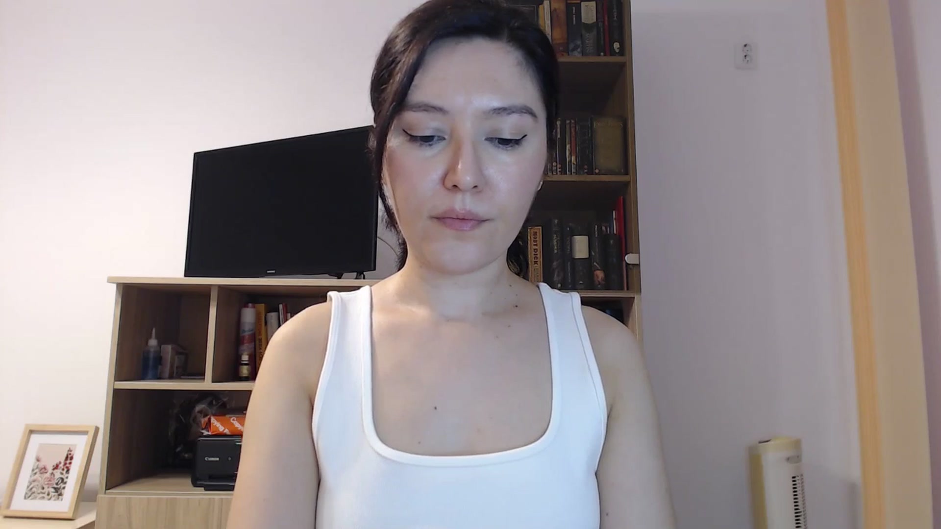 Gallery image thumbnail from SailorJupitr's myfreecams stream on, 09/16/2025, 18:33 image 3 of 20