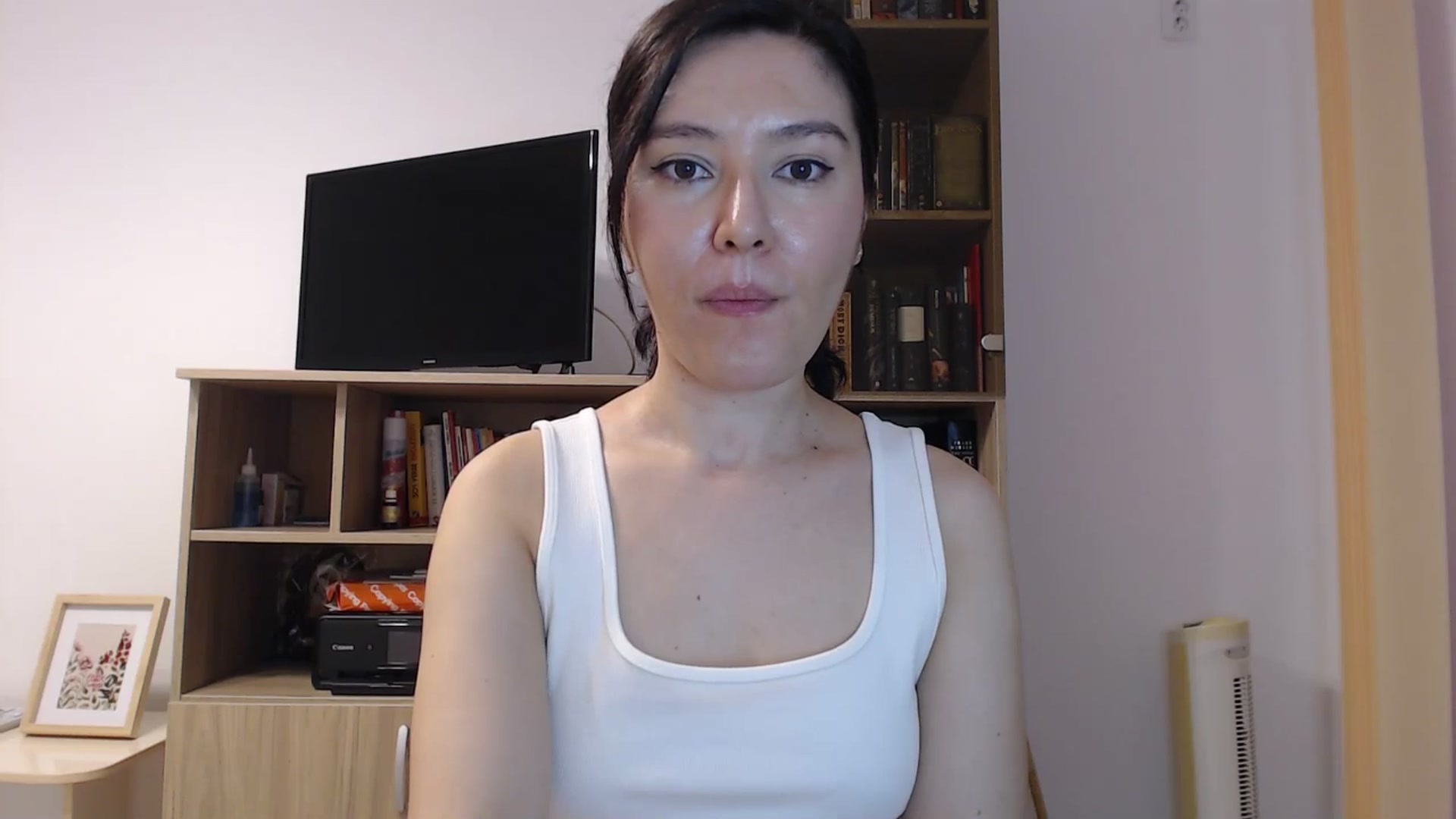 Gallery image thumbnail from SailorJupitr's myfreecams stream on, 09/16/2025, 19:44 image 8 of 20