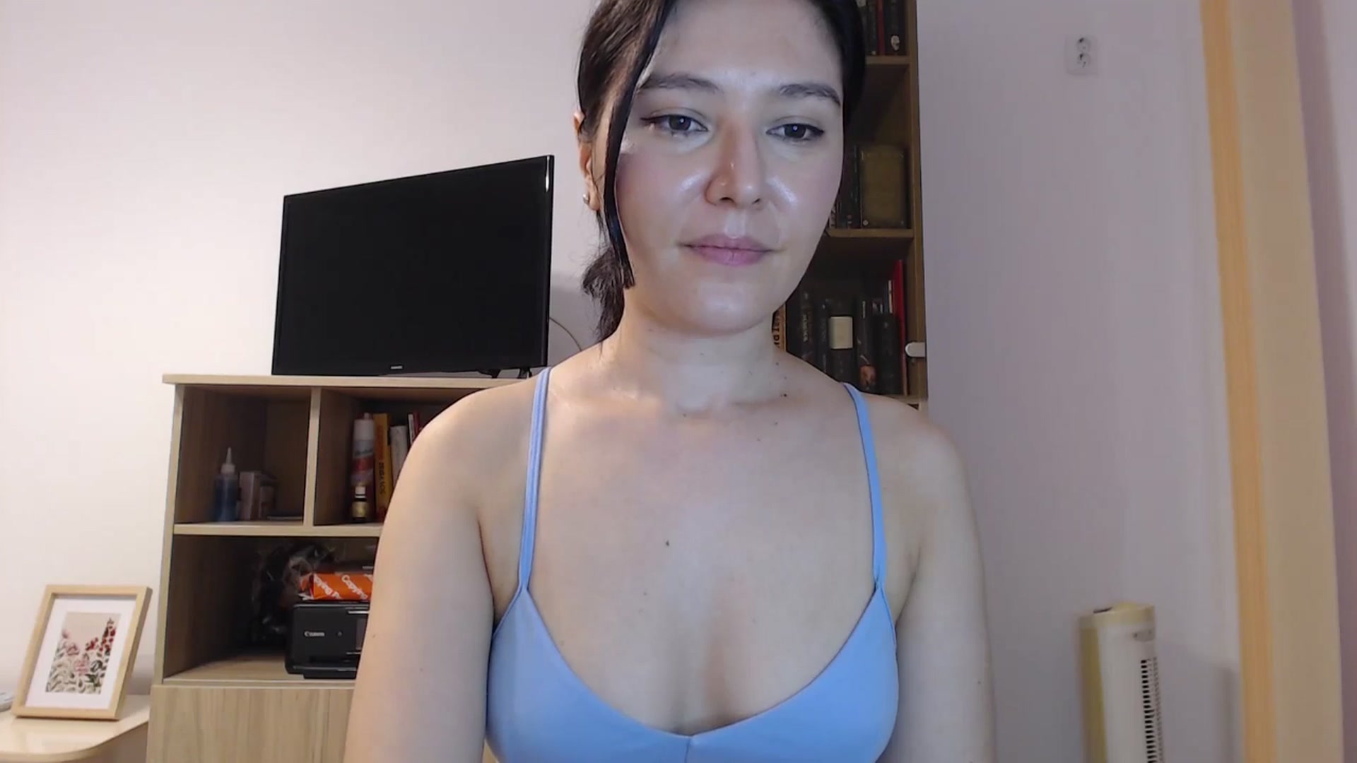 Gallery image thumbnail from SailorJupitr's myfreecams stream on, 09/21/2025, 20:24 image 12 of 20