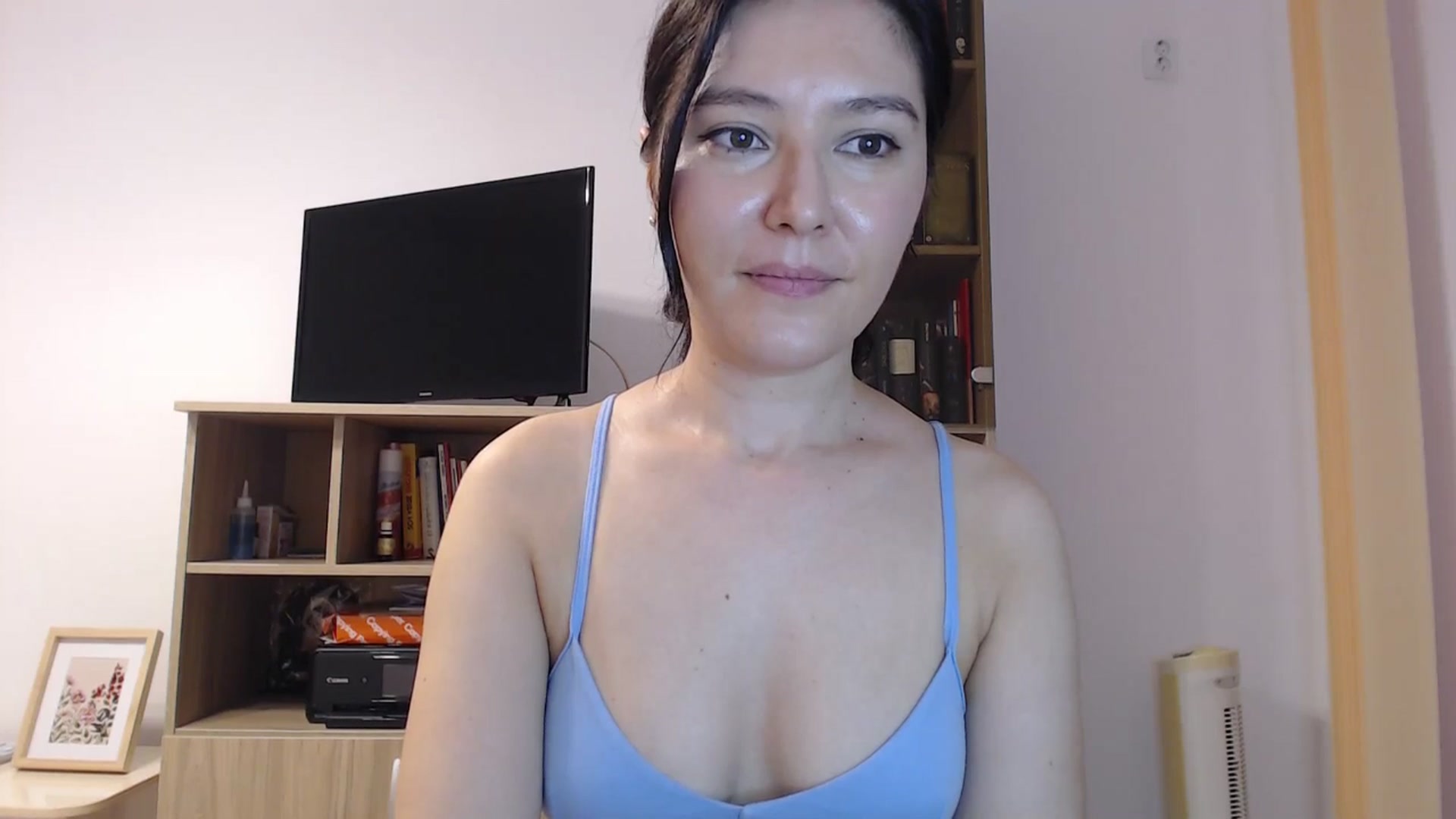 Gallery image thumbnail from SailorJupitr's myfreecams stream on, 09/21/2025, 20:24 image 11 of 20