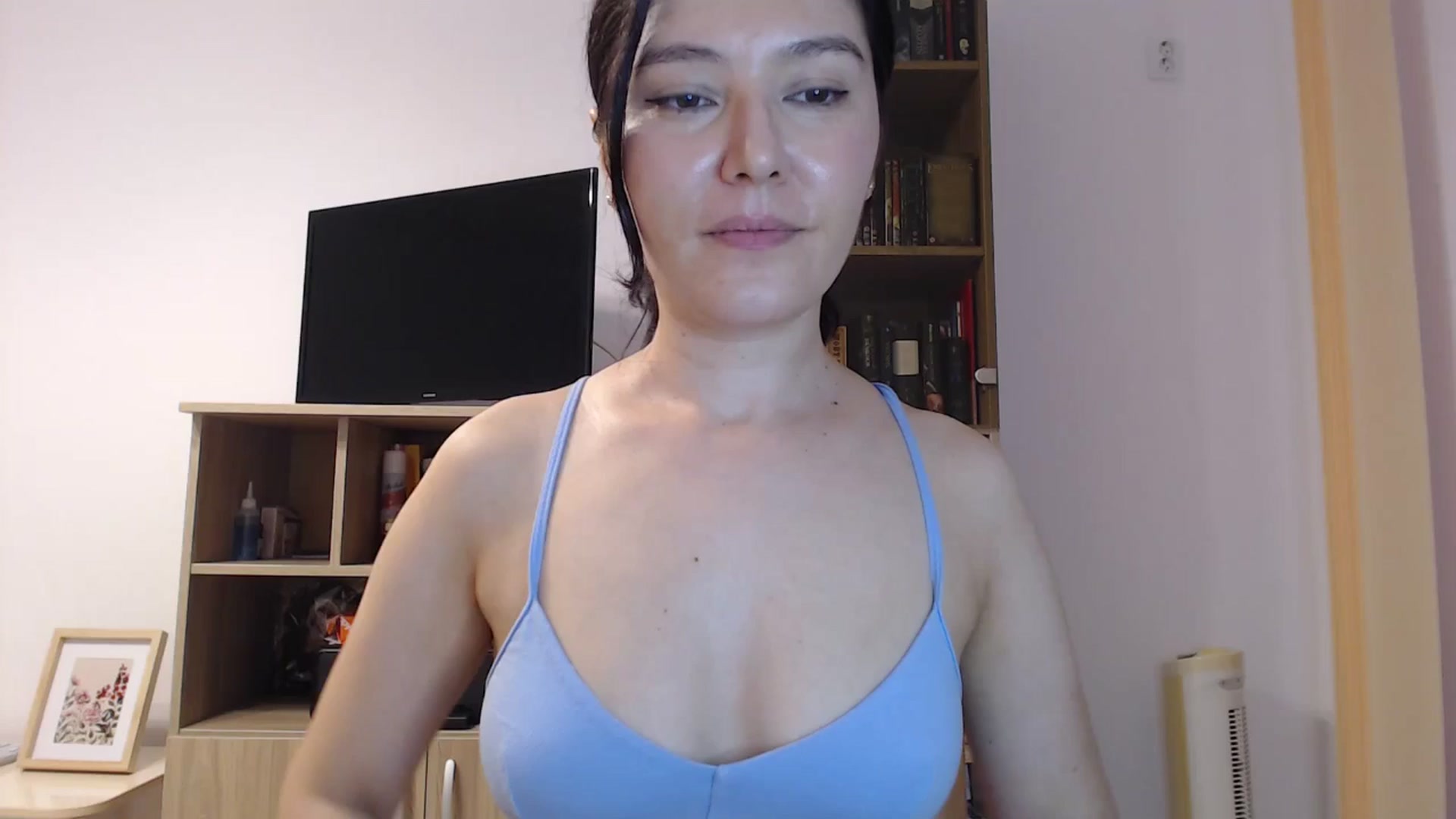 Gallery image thumbnail from SailorJupitr's myfreecams stream on, 09/21/2025, 20:24 image 1 of 20