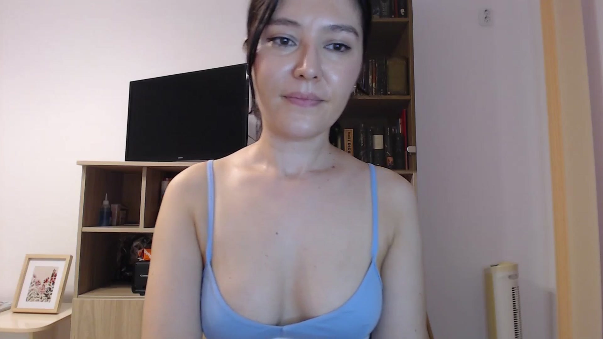 Gallery image thumbnail from SailorJupitr's myfreecams stream on, 09/21/2025, 21:28 image 7 of 20