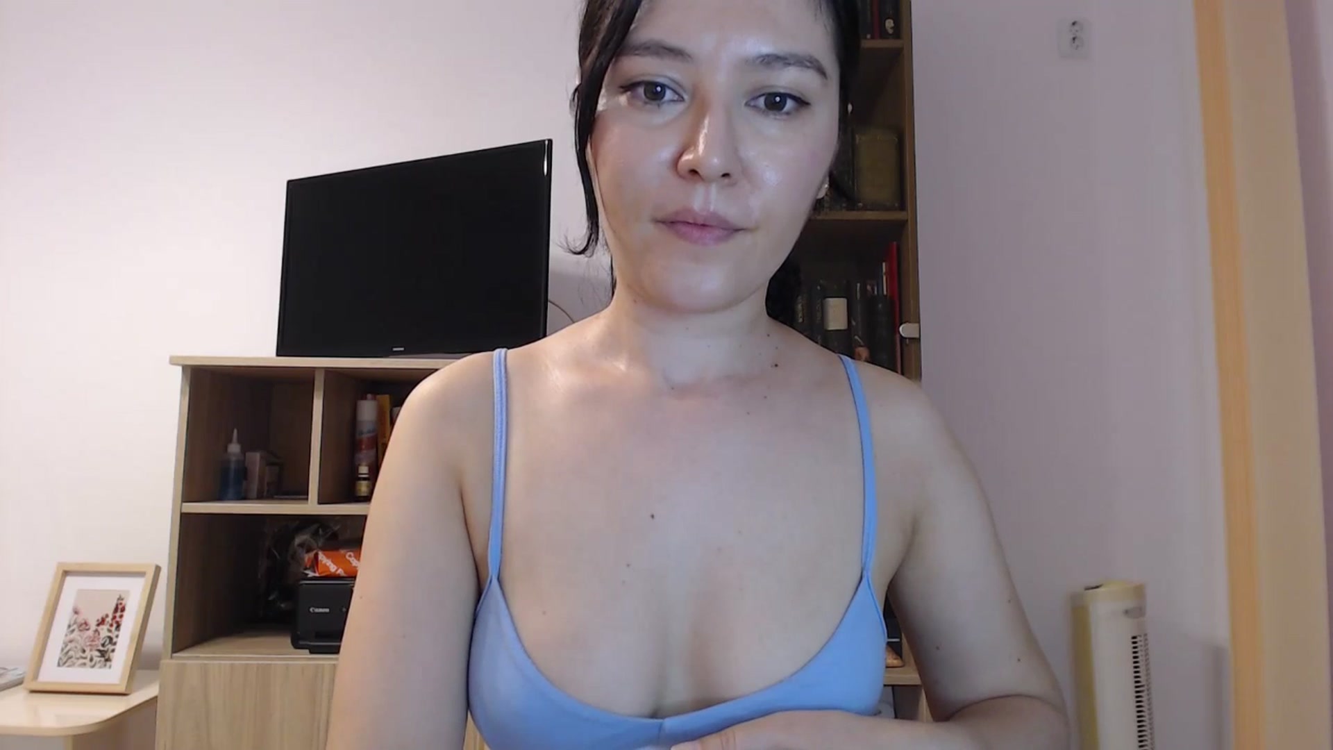 Gallery image thumbnail from SailorJupitr's myfreecams stream on, 09/21/2025, 21:28 image 15 of 20