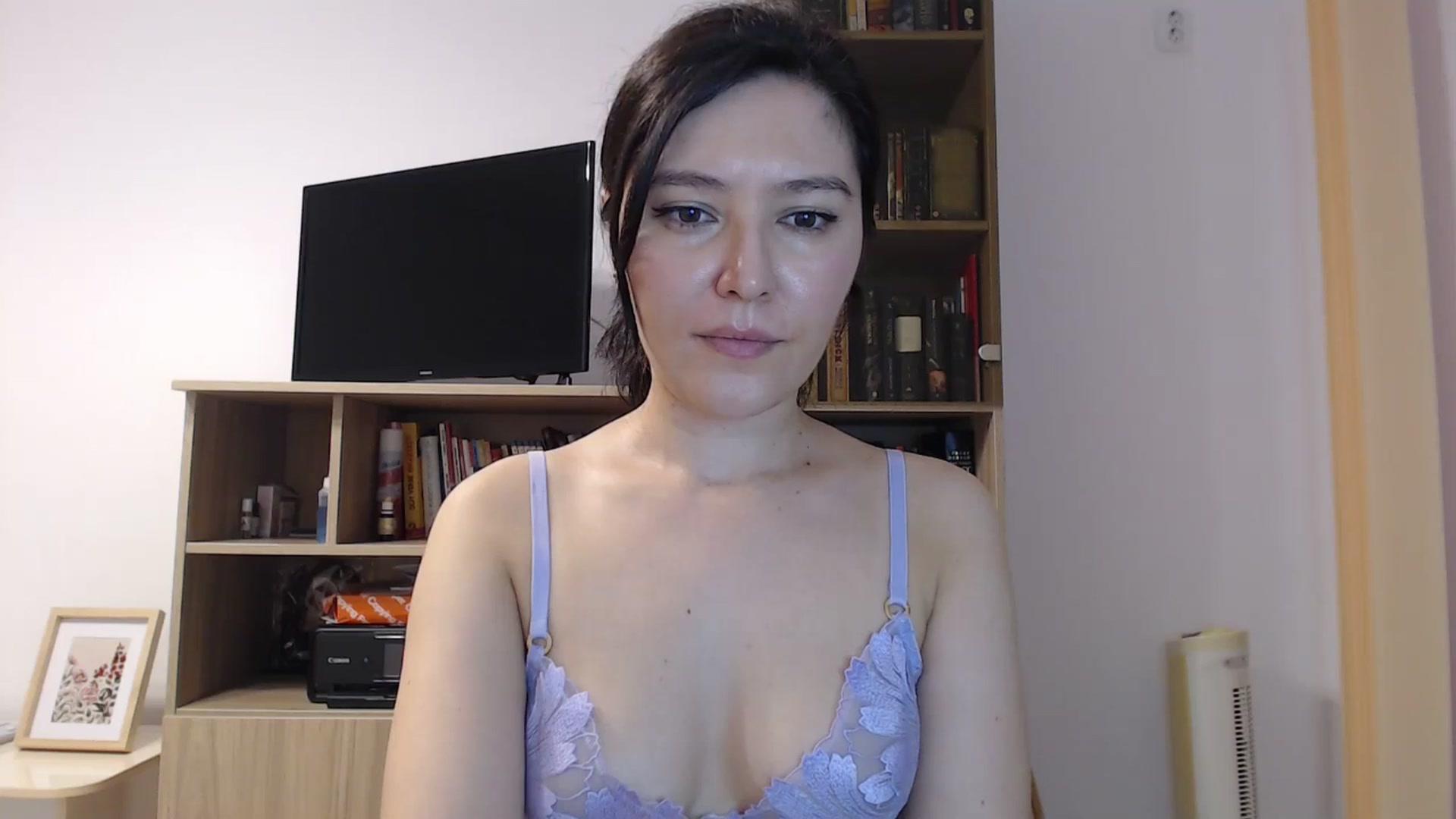 Gallery image thumbnail from SailorJupitr's myfreecams stream on, 09/23/2025, 20:27 image 3 of 20
