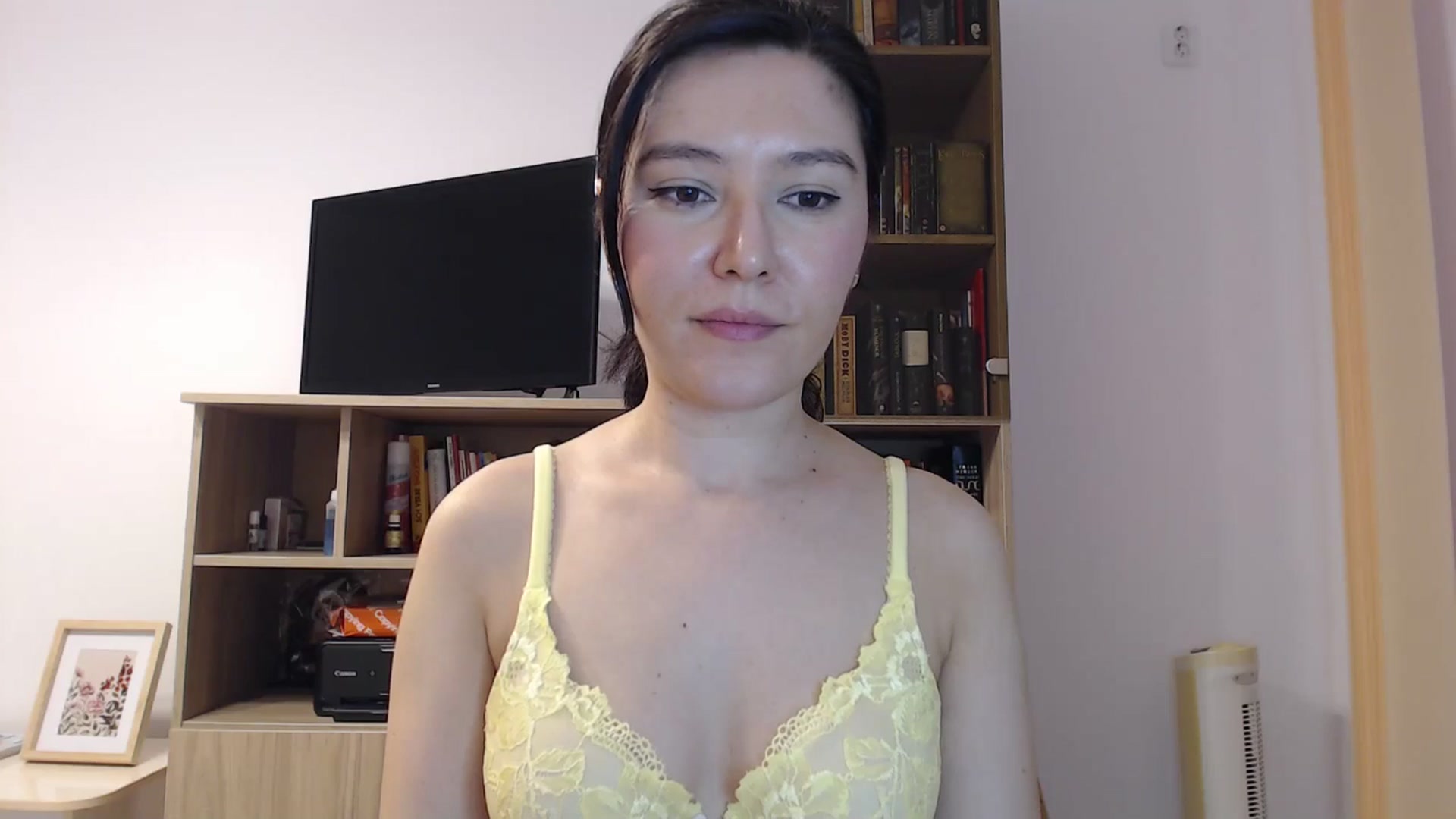 Gallery image thumbnail from SailorJupitr's myfreecams stream on, 09/27/2025, 18:52 image 7 of 20
