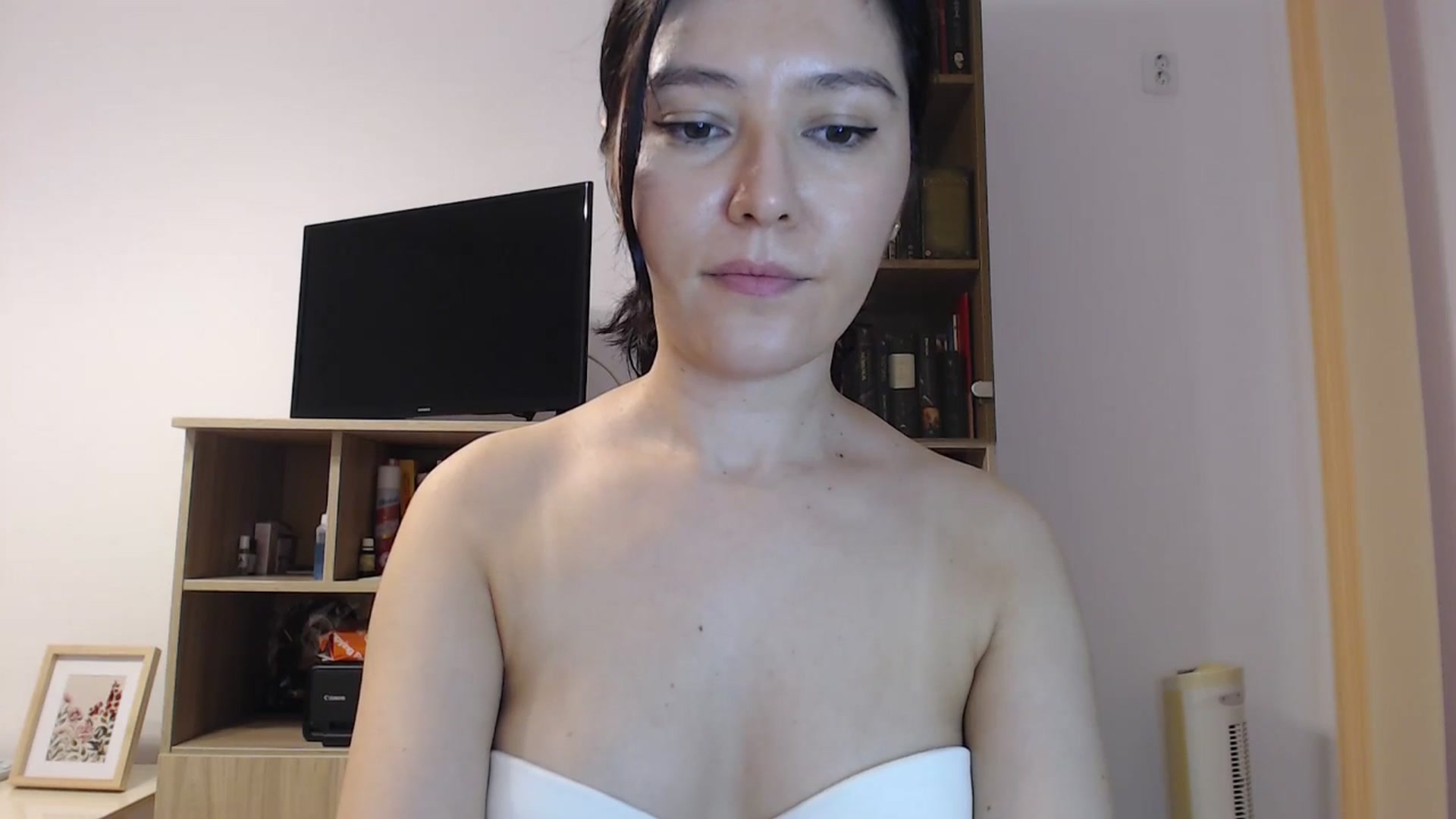 Gallery image thumbnail from SailorJupitr's myfreecams stream on, 09/28/2025, 20:18 image 6 of 20