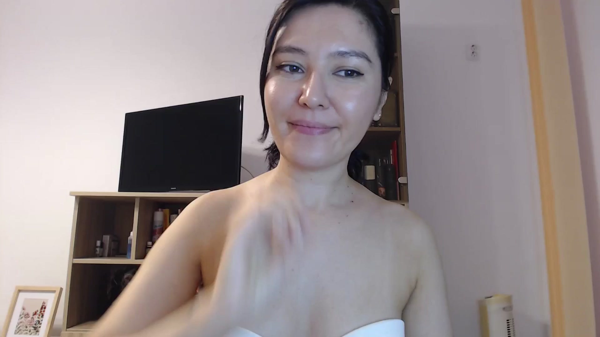 Gallery image thumbnail from SailorJupitr's myfreecams stream on, 09/28/2025, 20:18 image 2 of 20