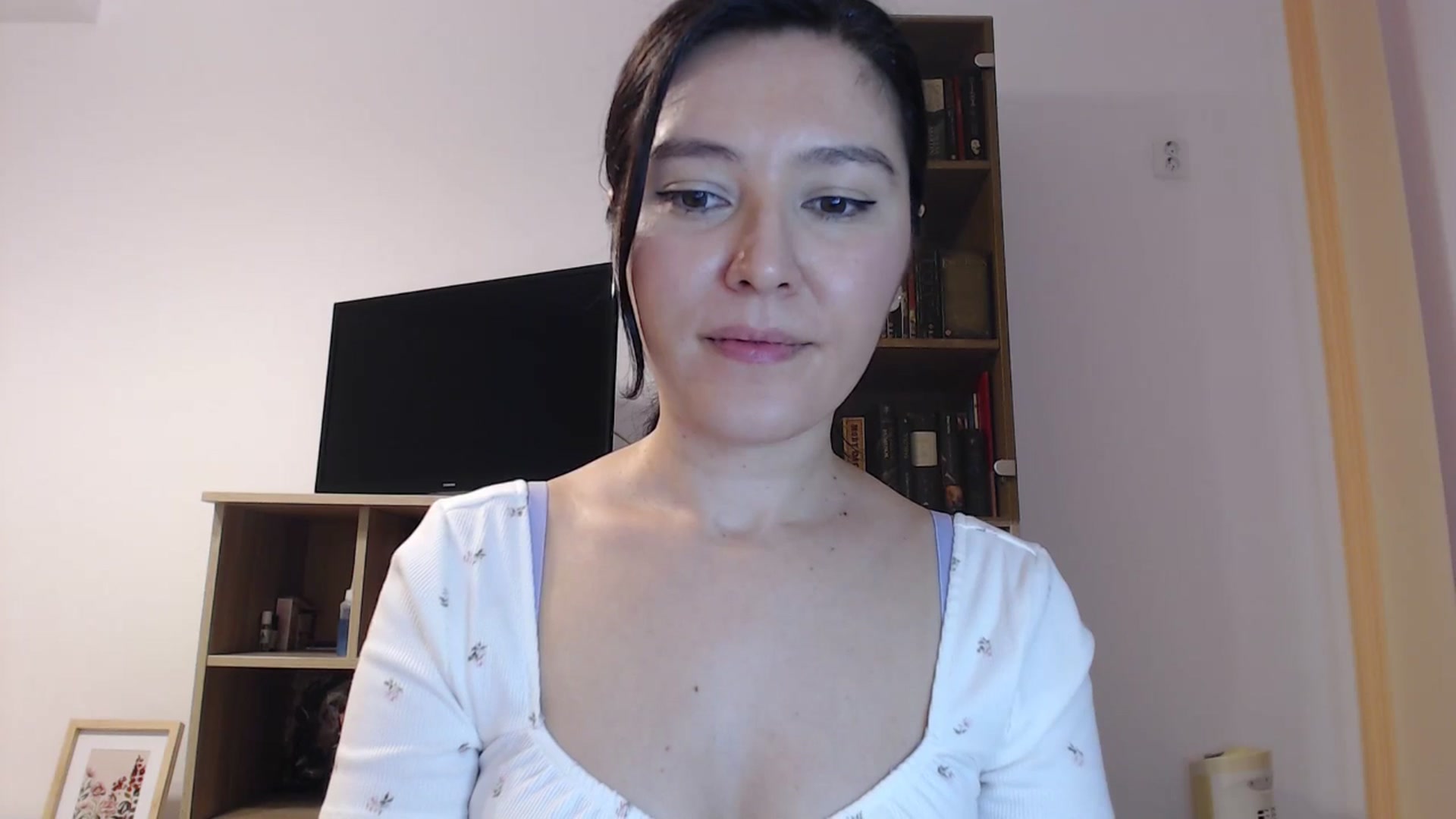 Gallery image thumbnail from SailorJupitr's myfreecams stream on, 10/05/2025, 20:30 image 3 of 20