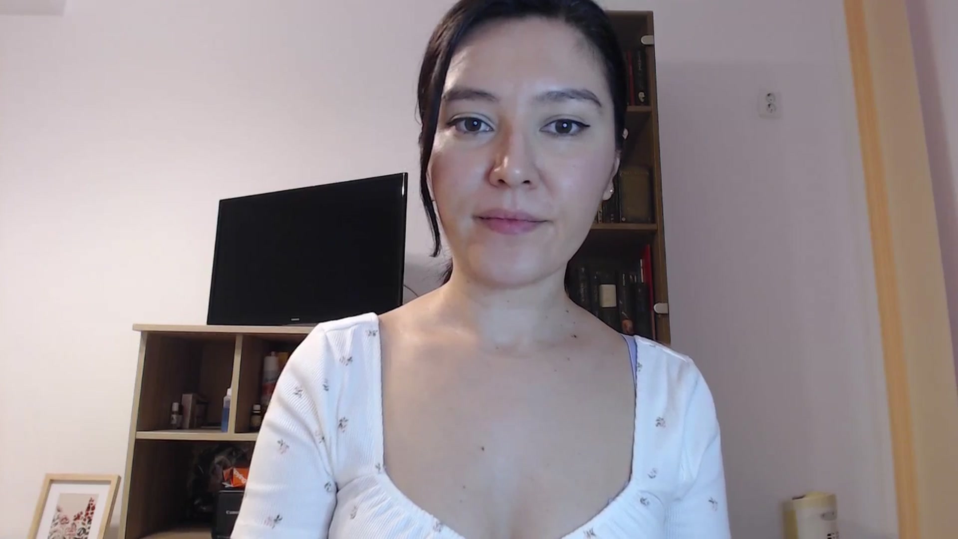 Gallery image thumbnail from SailorJupitr's myfreecams stream on, 10/05/2025, 20:30 image 15 of 20