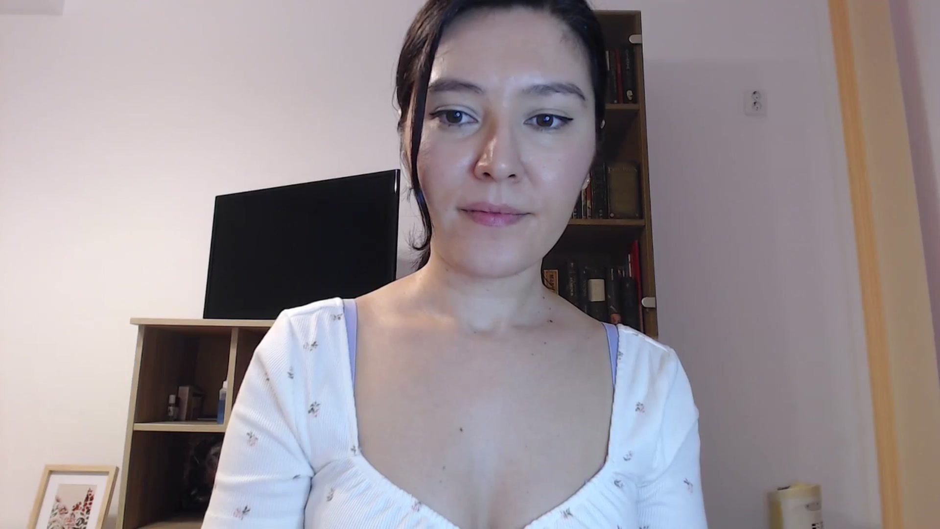 Gallery image thumbnail from SailorJupitr's myfreecams stream on, 10/05/2025, 20:30 image 6 of 20