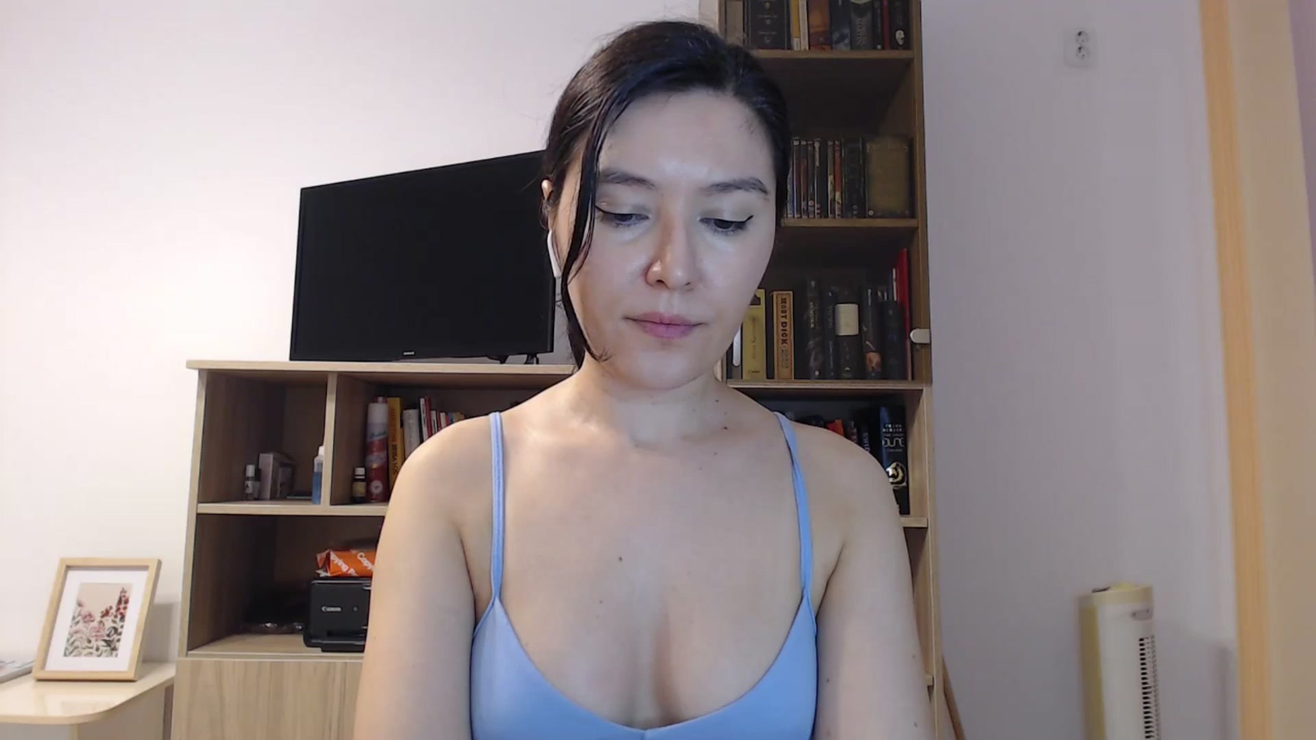 Gallery image thumbnail from SailorJupitr's myfreecams stream on, 10/09/2025, 19:31 image 8 of 20
