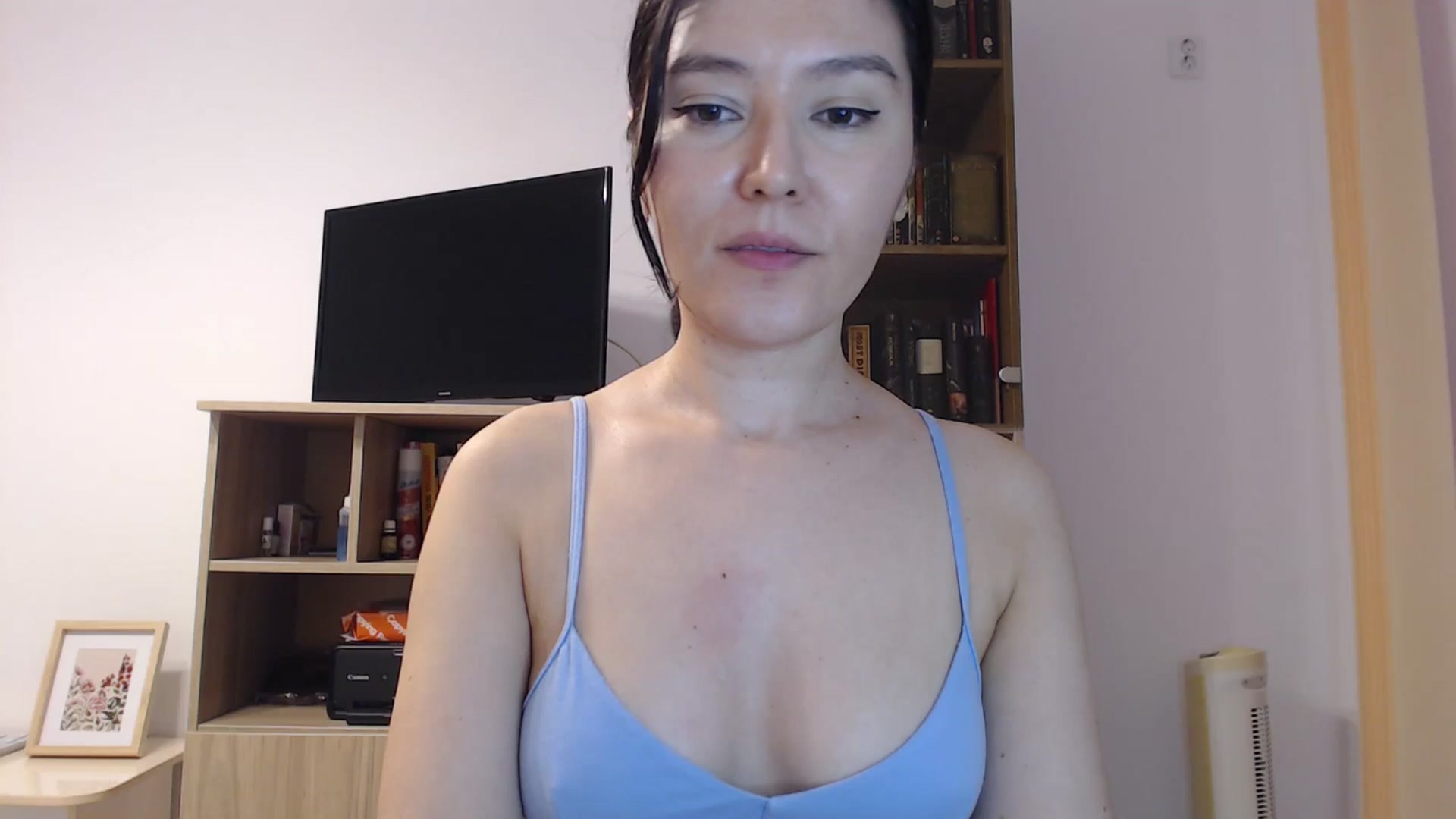 Gallery image thumbnail from SailorJupitr's myfreecams stream on, 10/09/2025, 19:31 image 18 of 20
