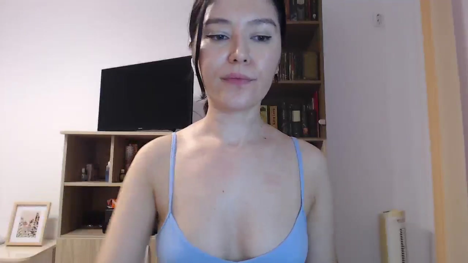 Gallery image thumbnail from SailorJupitr's myfreecams stream on, 10/09/2025, 21:03 image 19 of 20