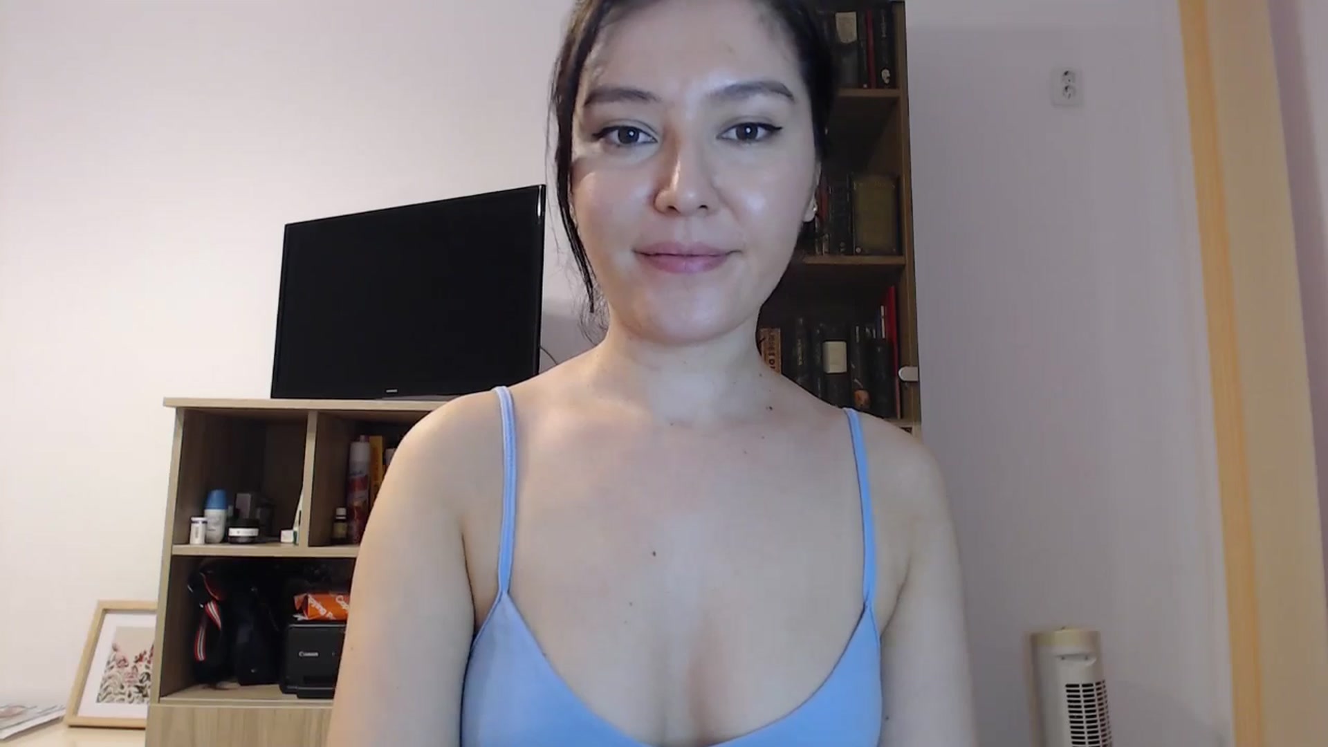 Gallery image thumbnail from SailorJupitr's myfreecams stream on, 10/25/2025, 20:20 image 8 of 20