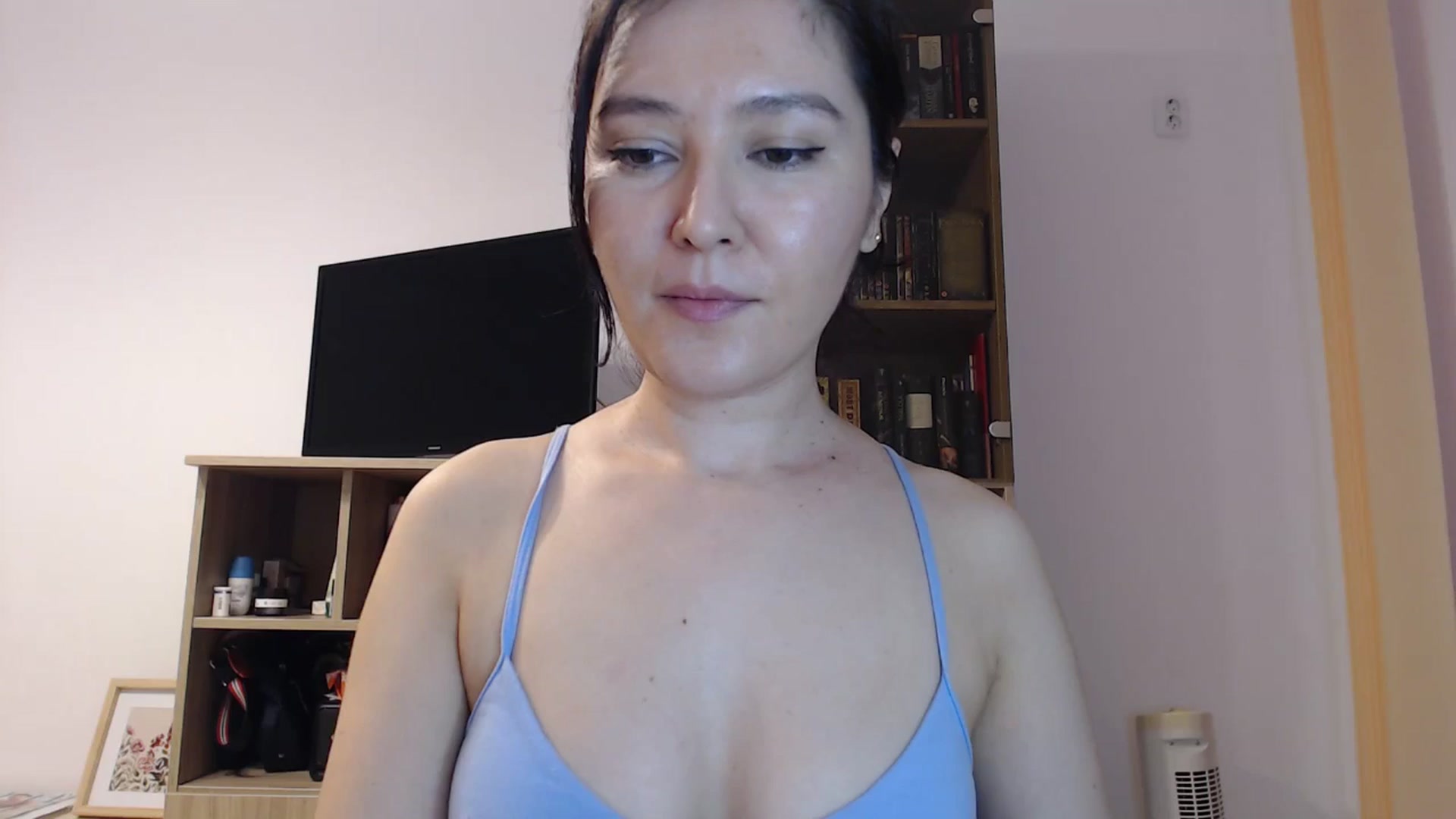 Gallery image thumbnail from SailorJupitr's myfreecams stream on, 10/25/2025, 20:20 image 2 of 20