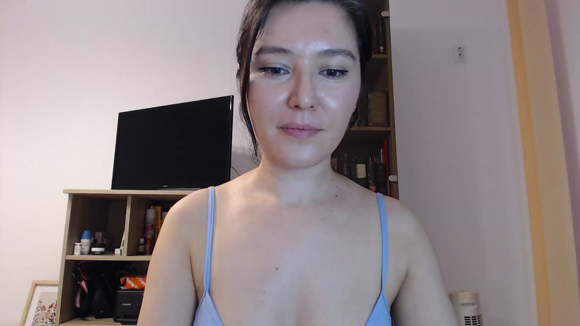 Gallery image thumbnail from SailorJupitr's myfreecams stream on, 10/25/2025, 20:50 image 20 of 20