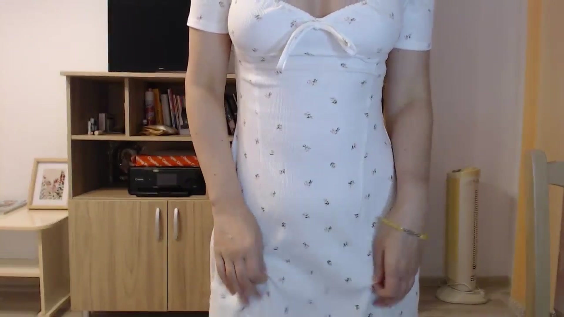 Gallery image thumbnail from SailorJupitr's myfreecams stream on, 11/09/2025, 20:11 image 8 of 20