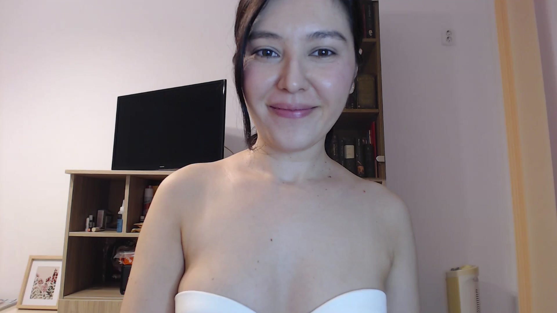 Gallery image thumbnail from SailorJupitr's myfreecams stream on, 11/15/2025, 20:46 image 3 of 20