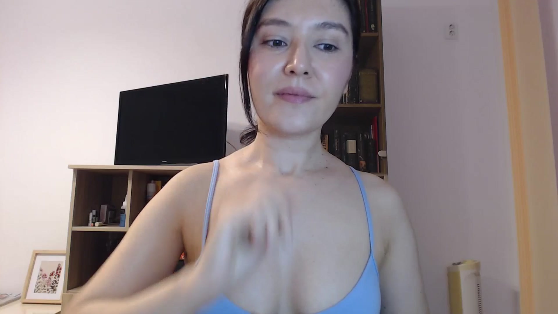 Gallery image thumbnail from SailorJupitr's myfreecams stream on, 11/16/2025, 21:20 image 4 of 20