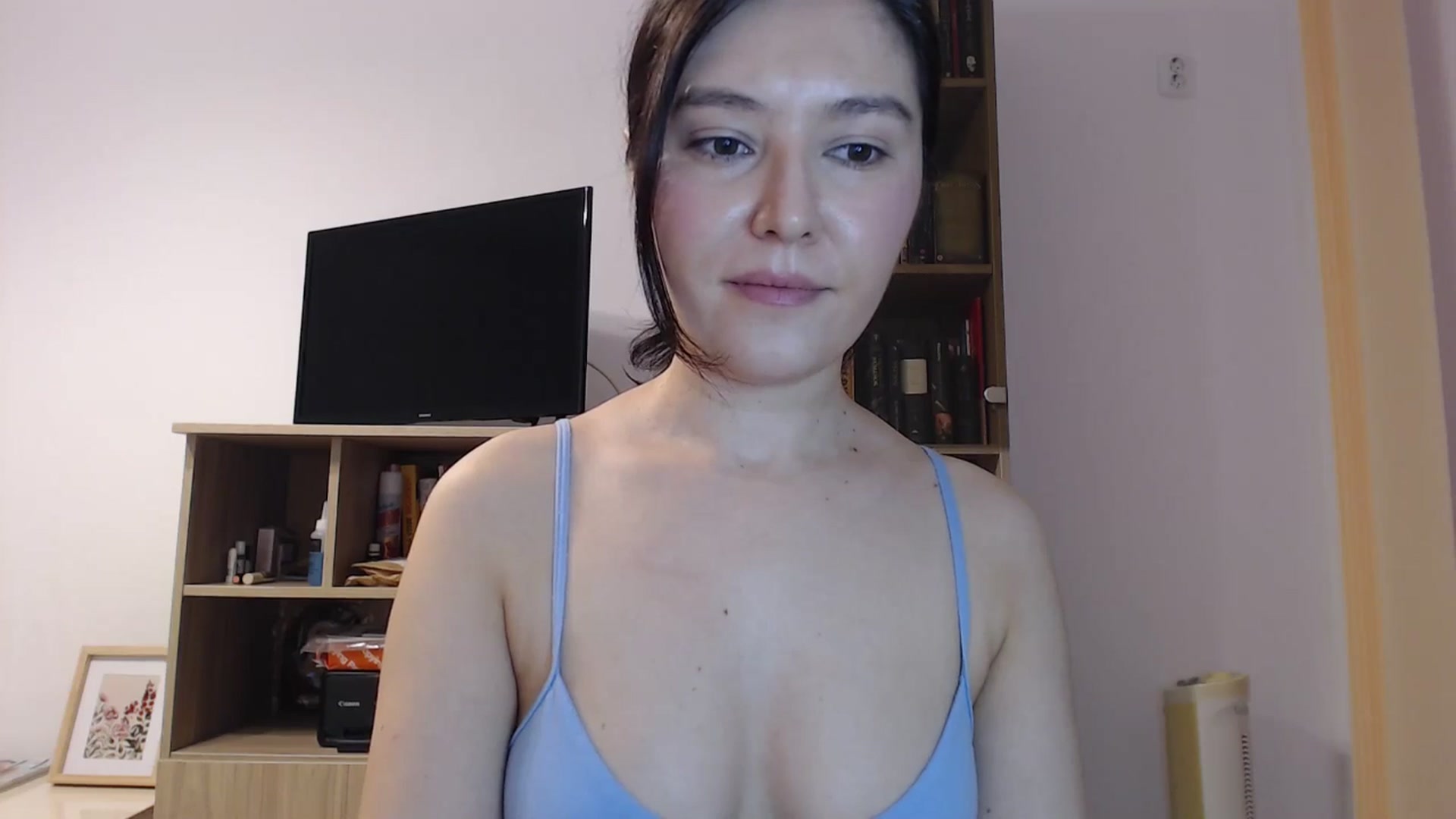Gallery image thumbnail from SailorJupitr's myfreecams stream on, 11/16/2025, 21:20 image 19 of 20